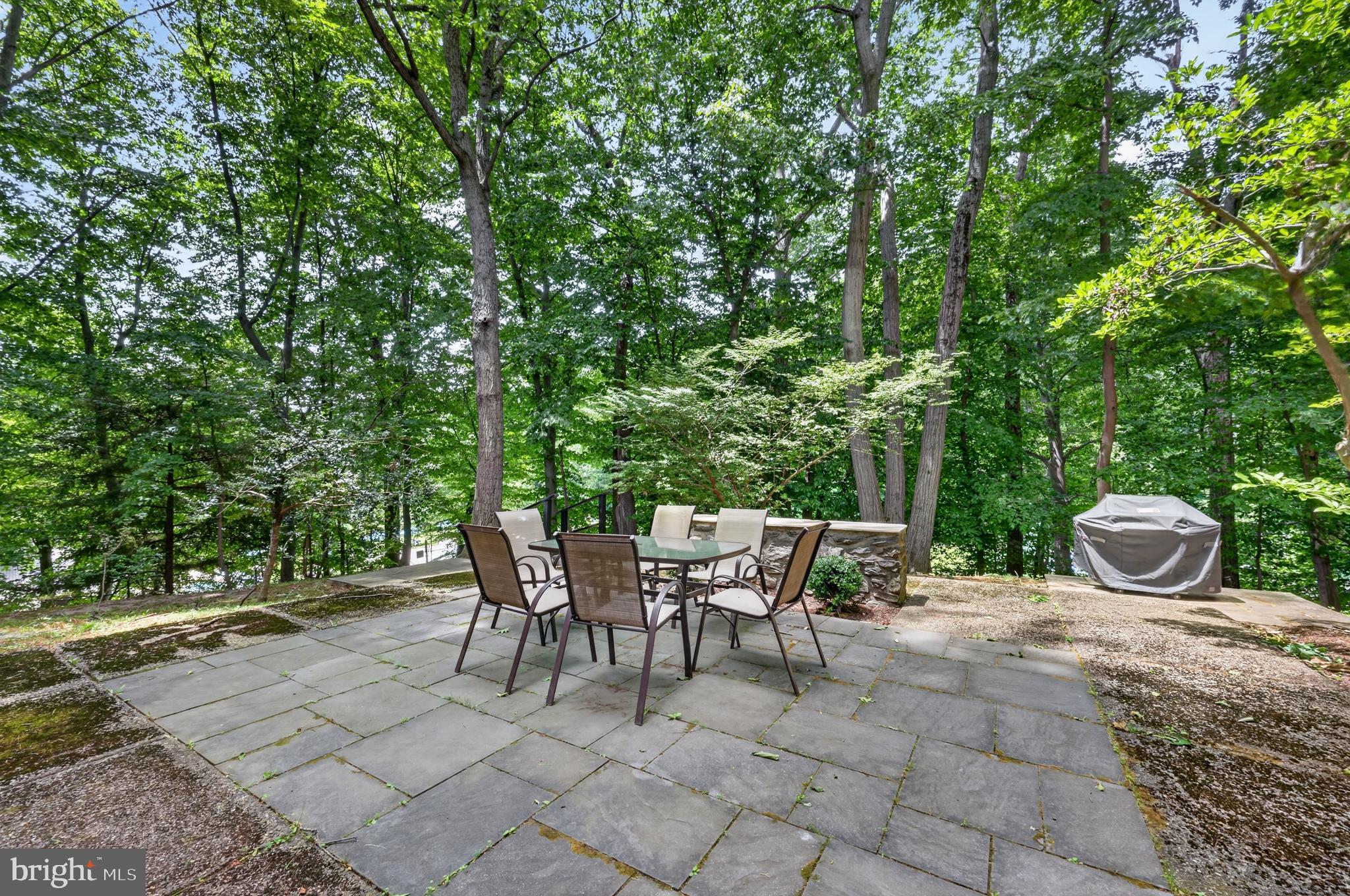 HICKORY HILL - Residential