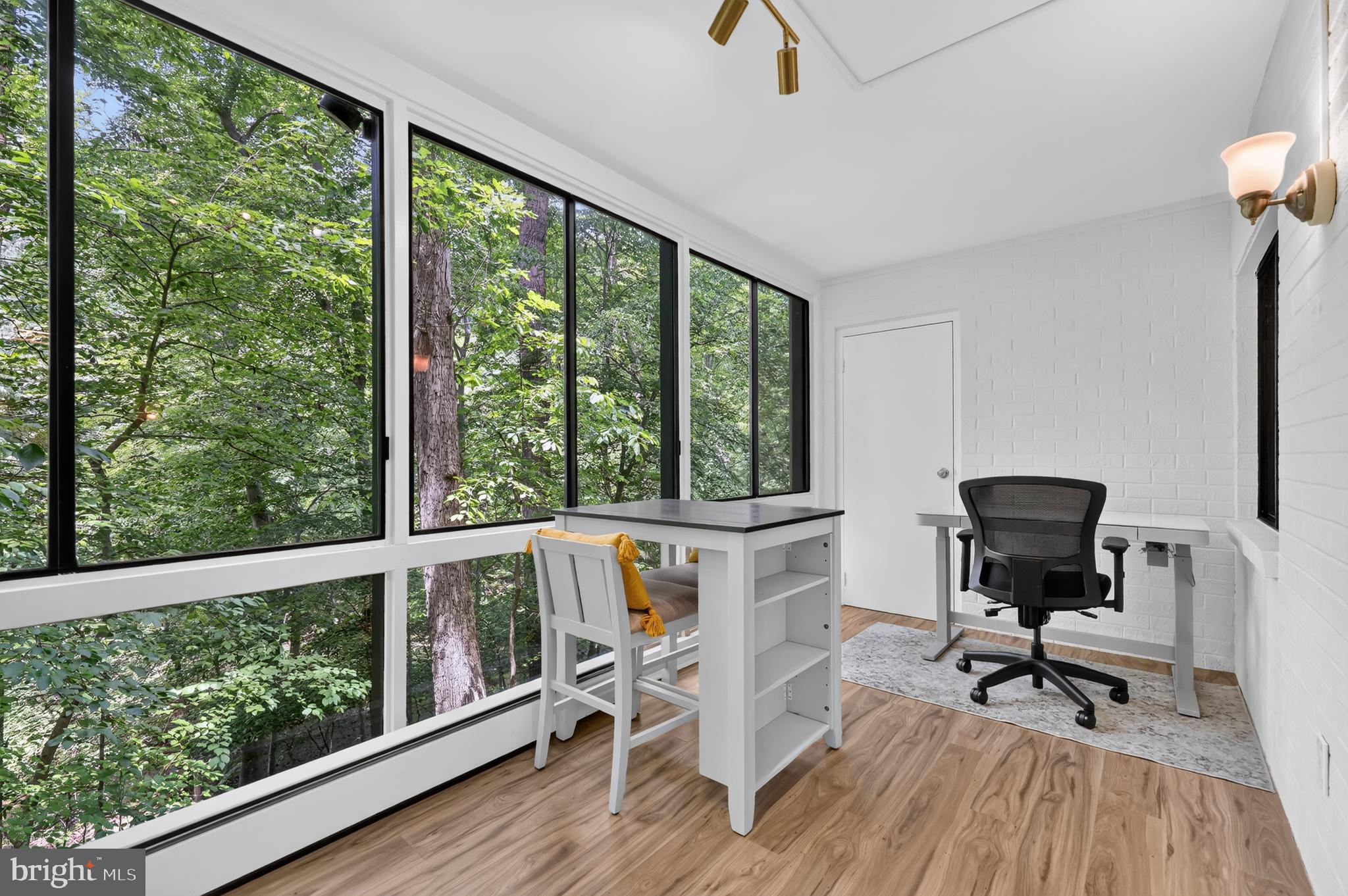 HICKORY HILL - Residential