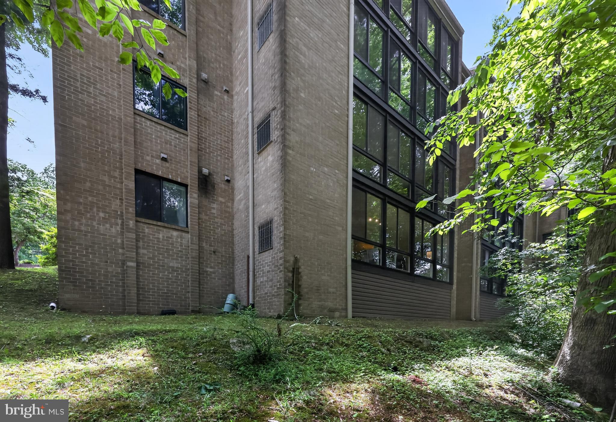 HICKORY HILL - Residential