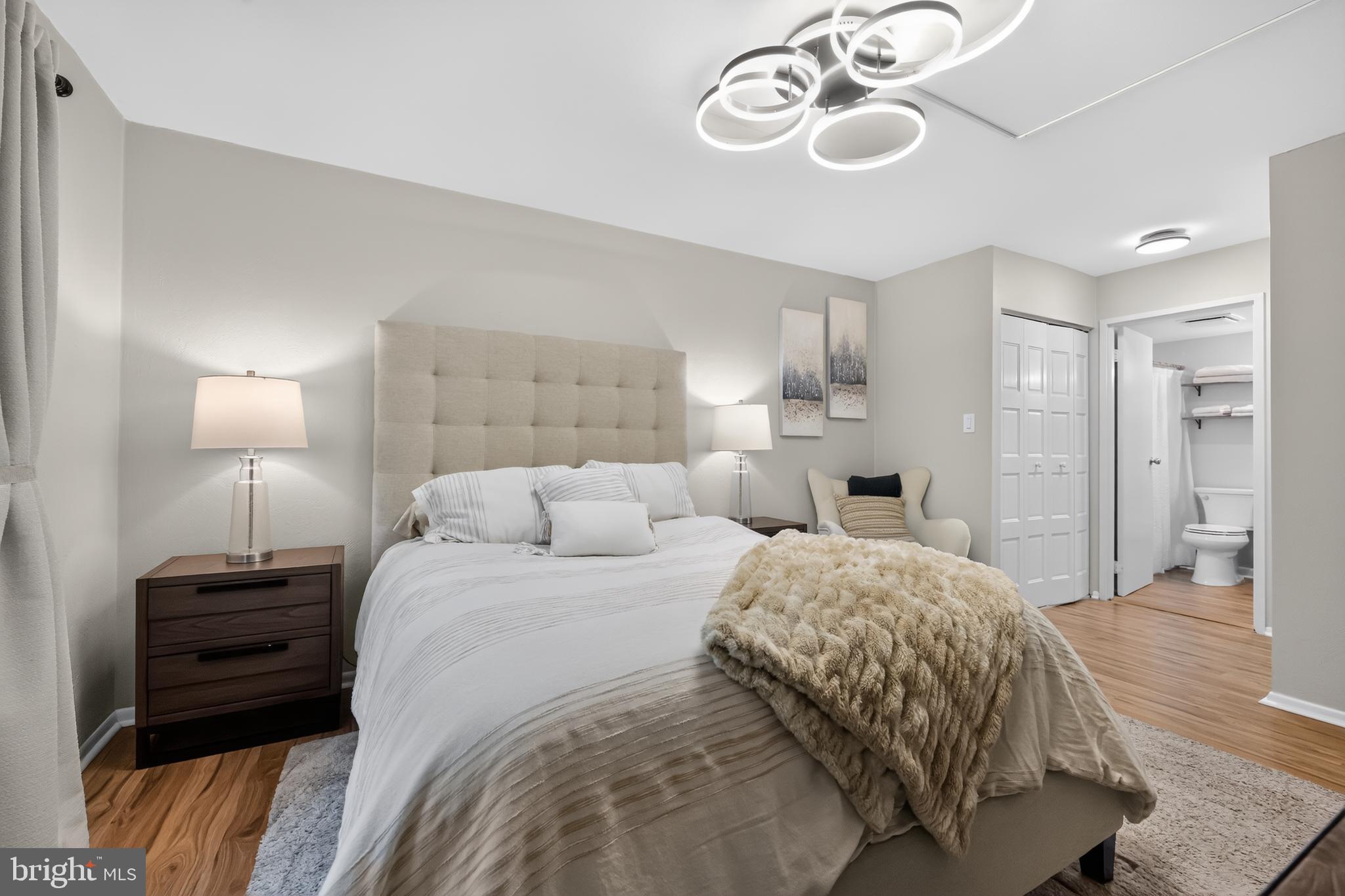 HICKORY HILL - Residential