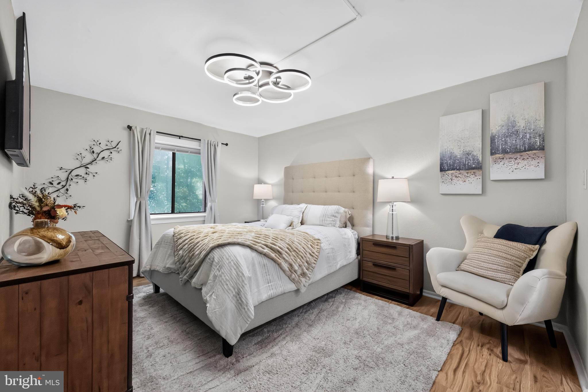 HICKORY HILL - Residential