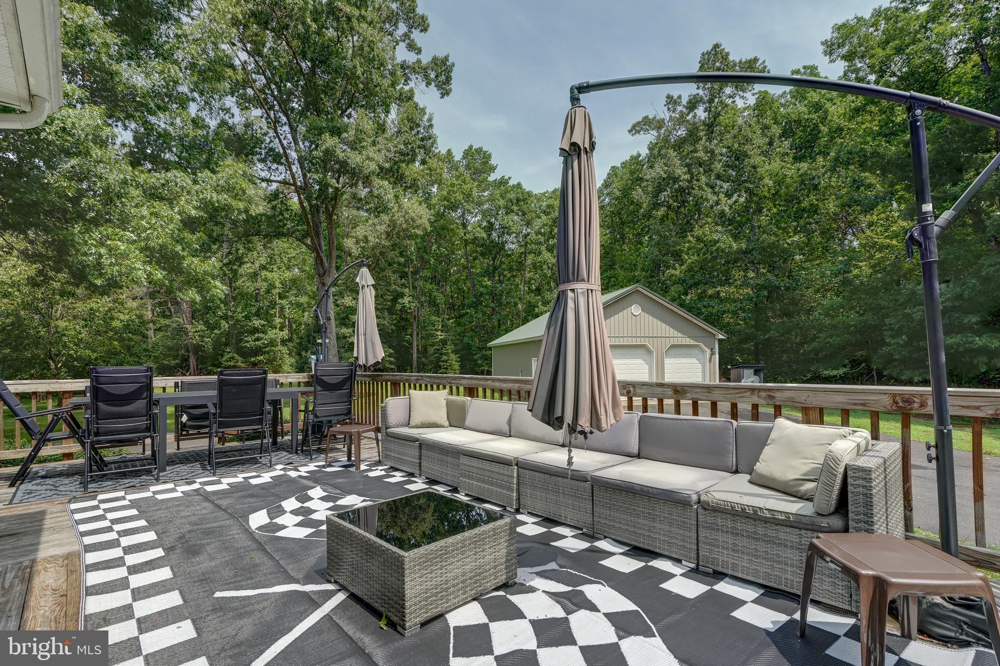 OAK LANDING - Residential