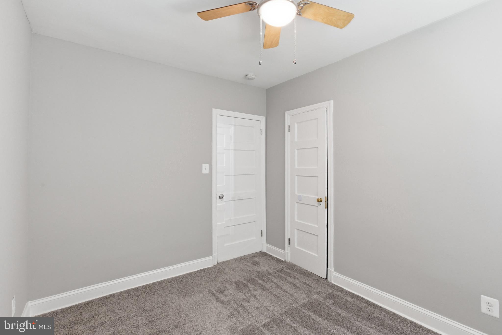 HILL CREST - Residential Income