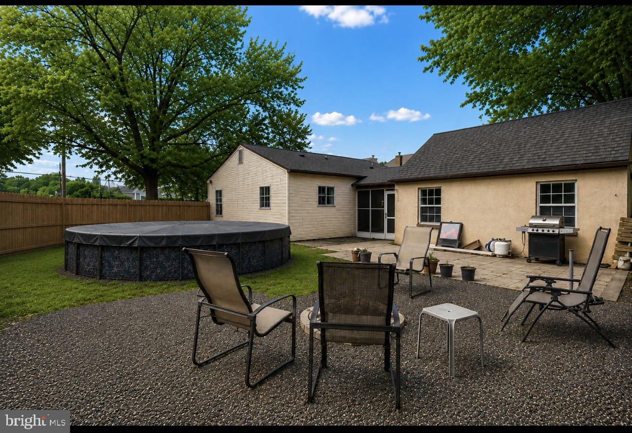 FAIROAKS - Residential
