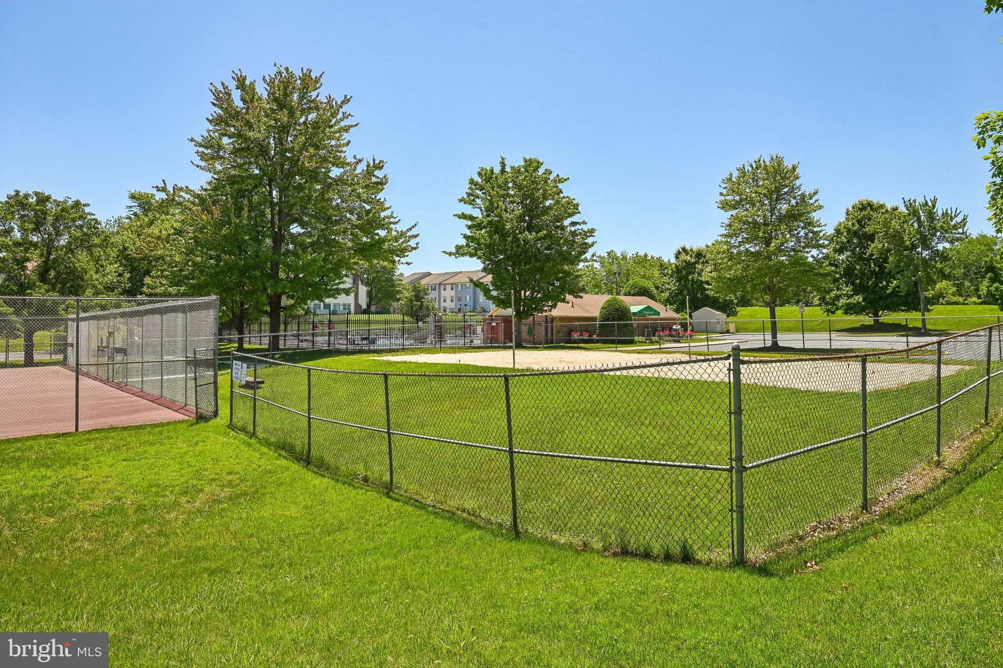 TANGLEWOOD - Residential