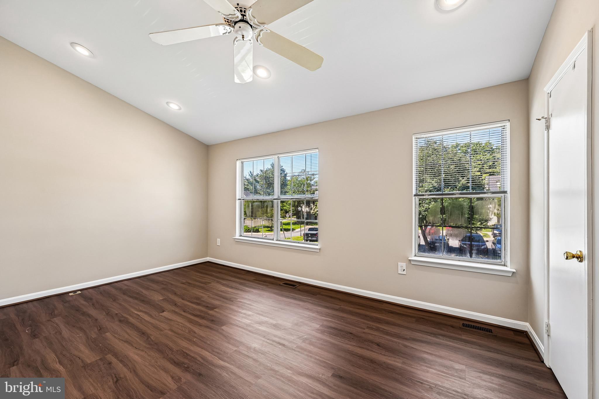 TANGLEWOOD - Residential