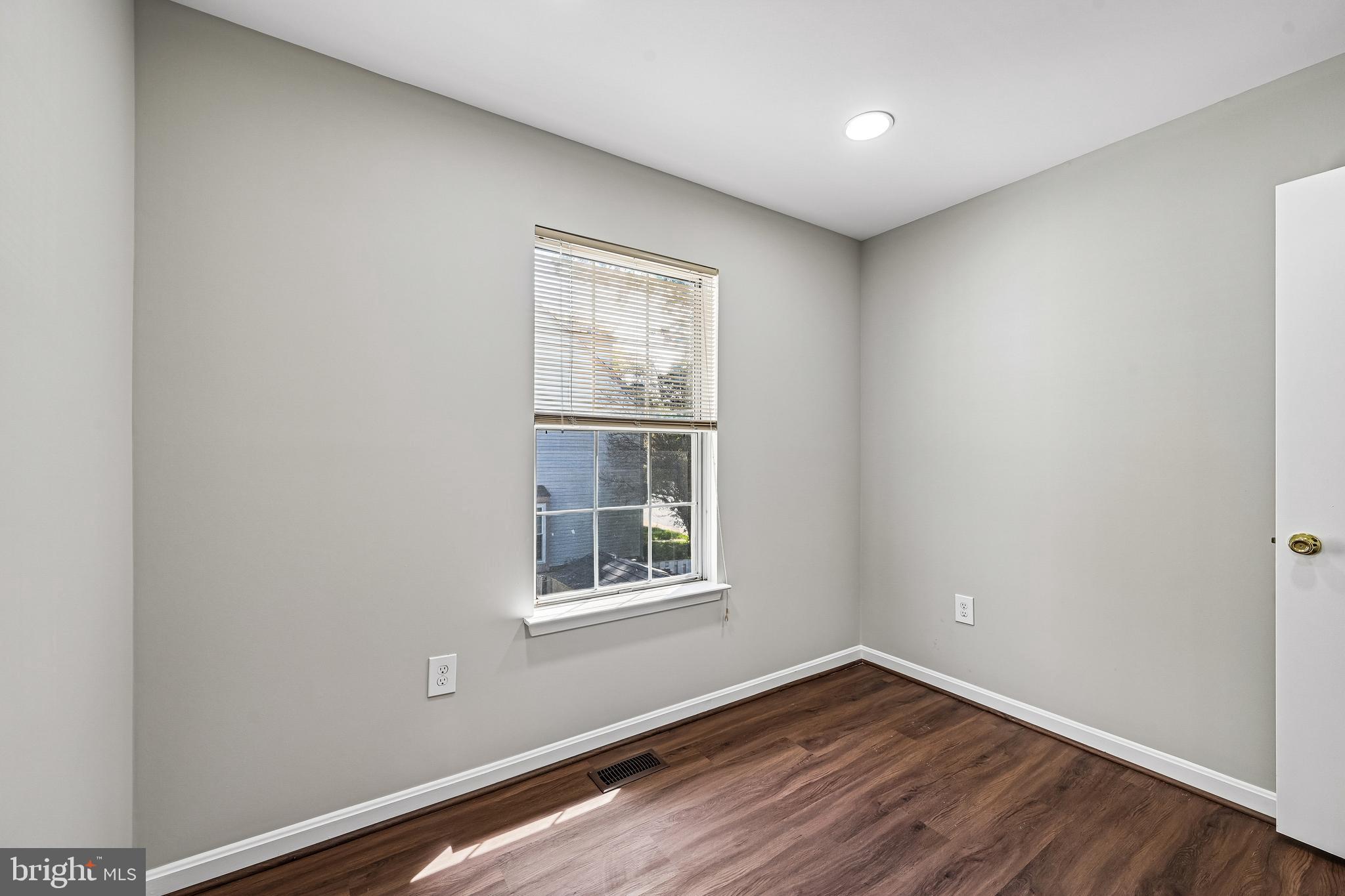 TANGLEWOOD - Residential