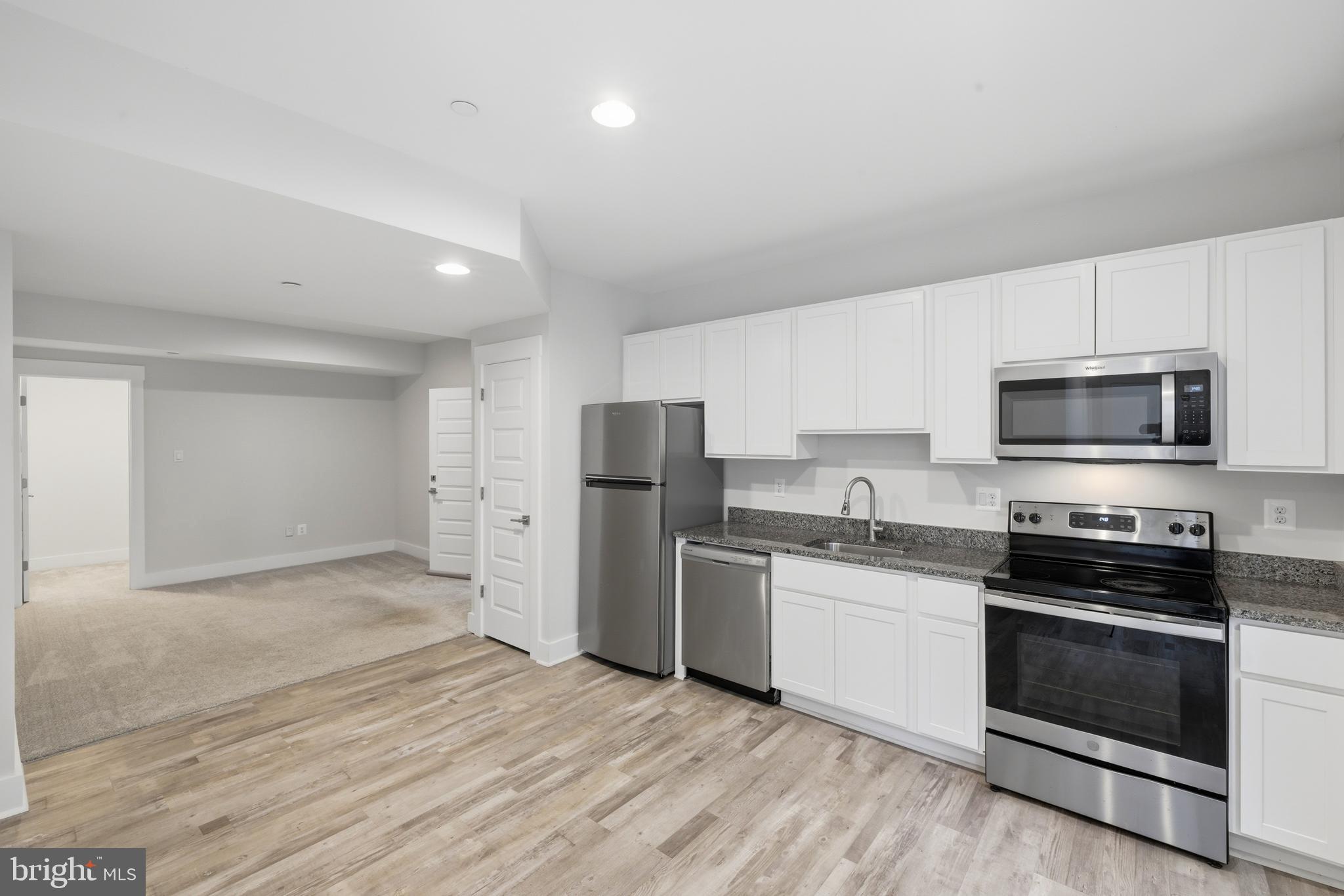 HAMPTON - Residential