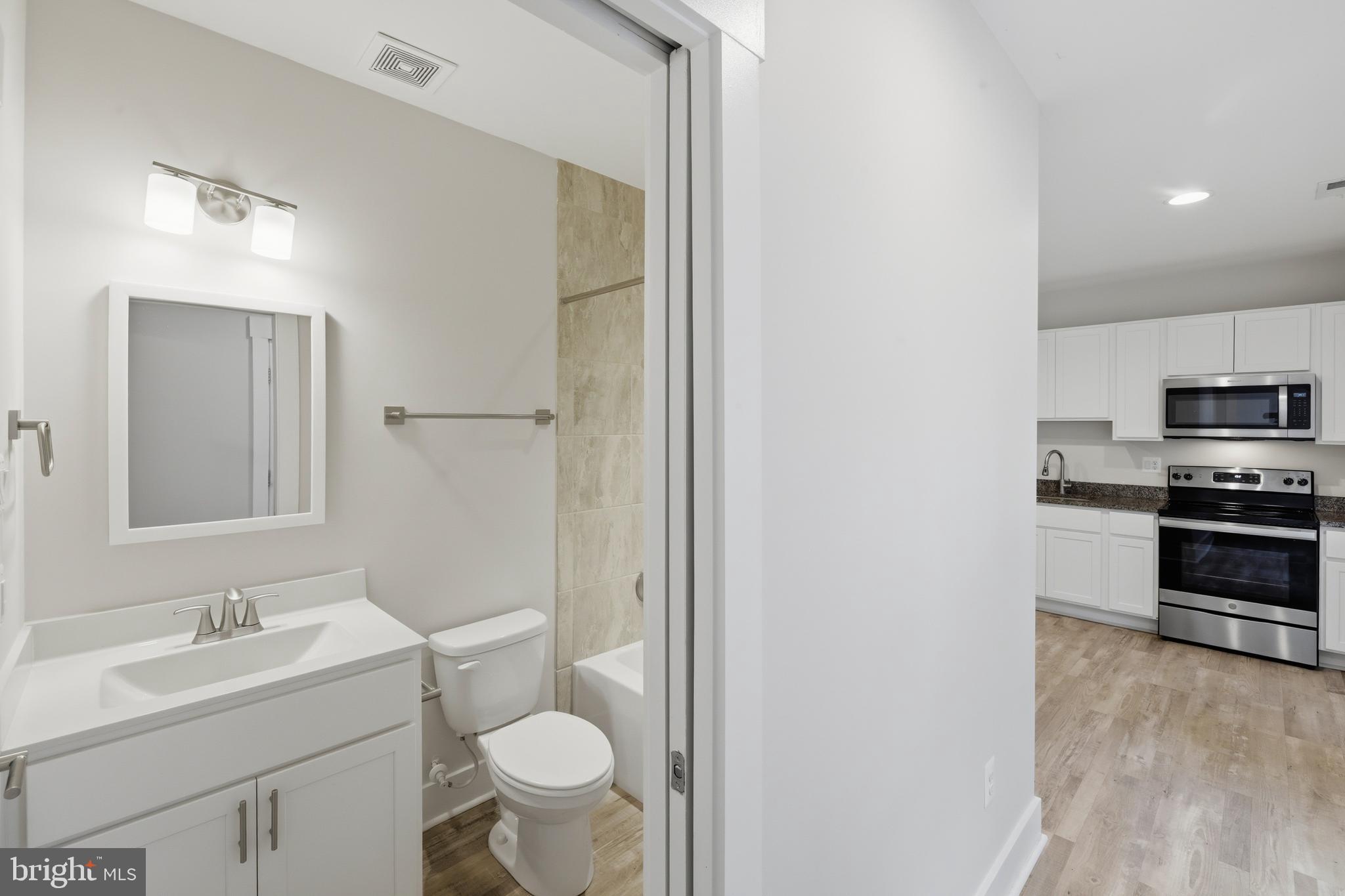 HAMPTON - Residential