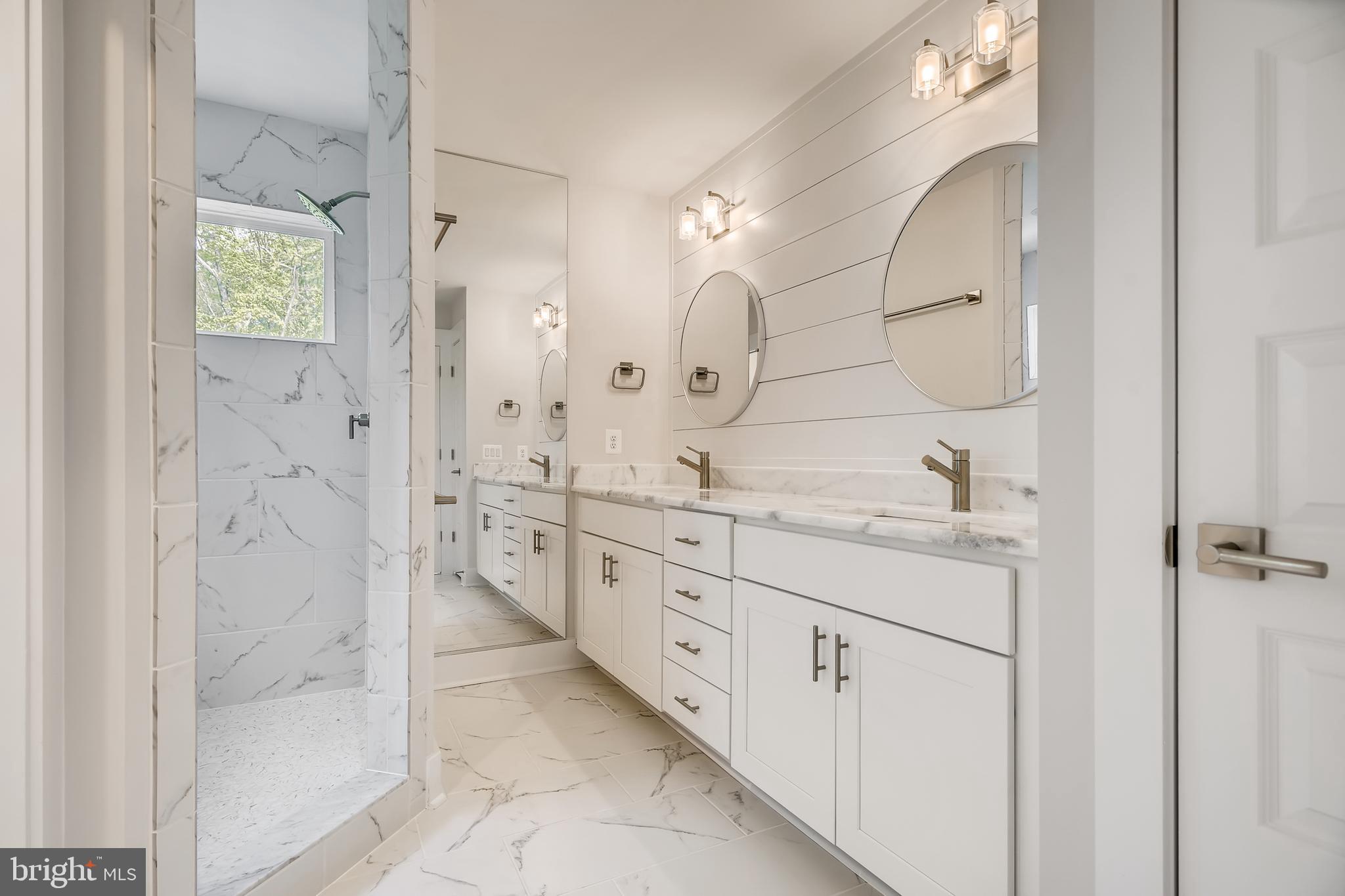 HAMPTON - Residential