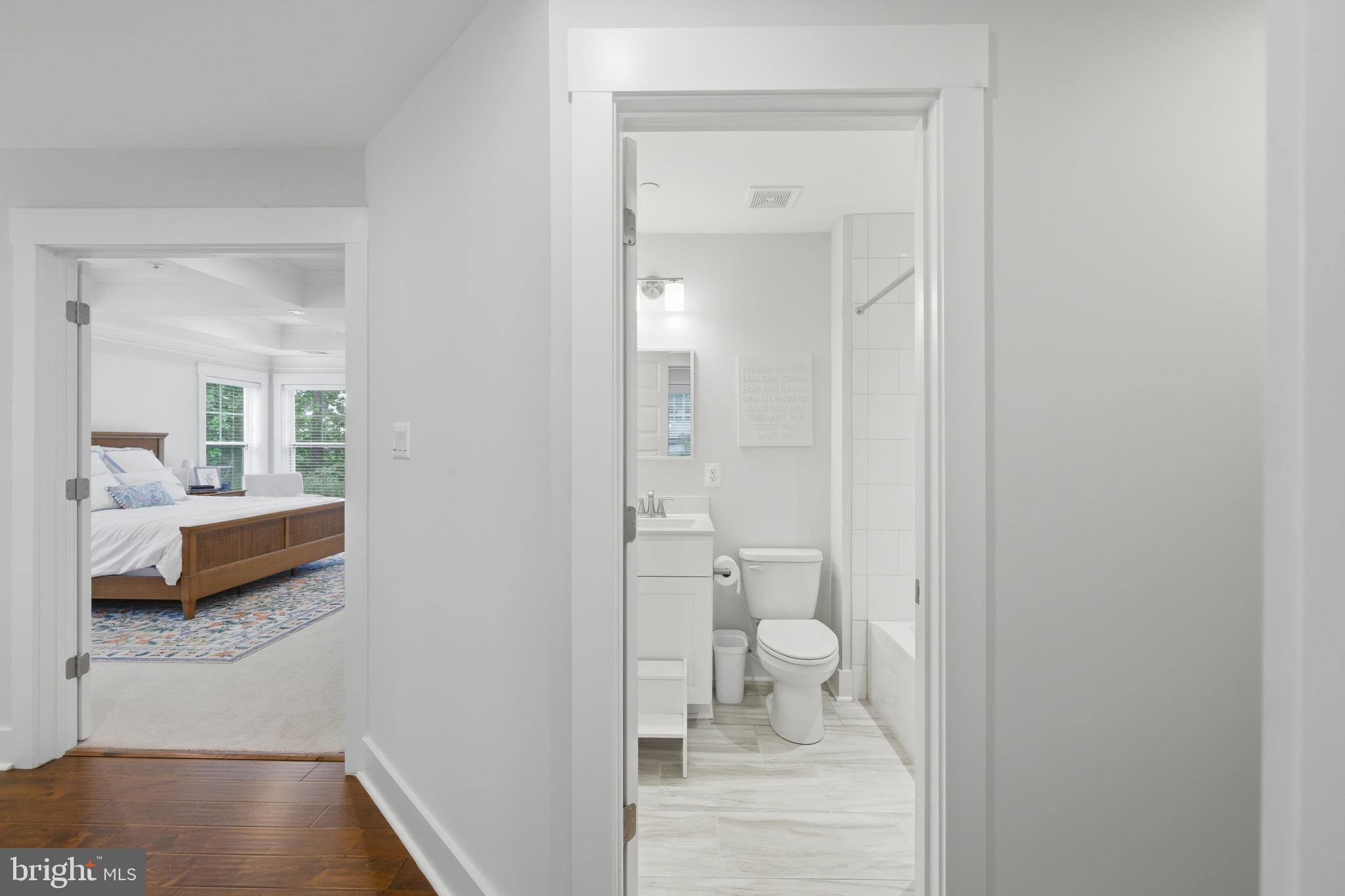HAMPTON - Residential