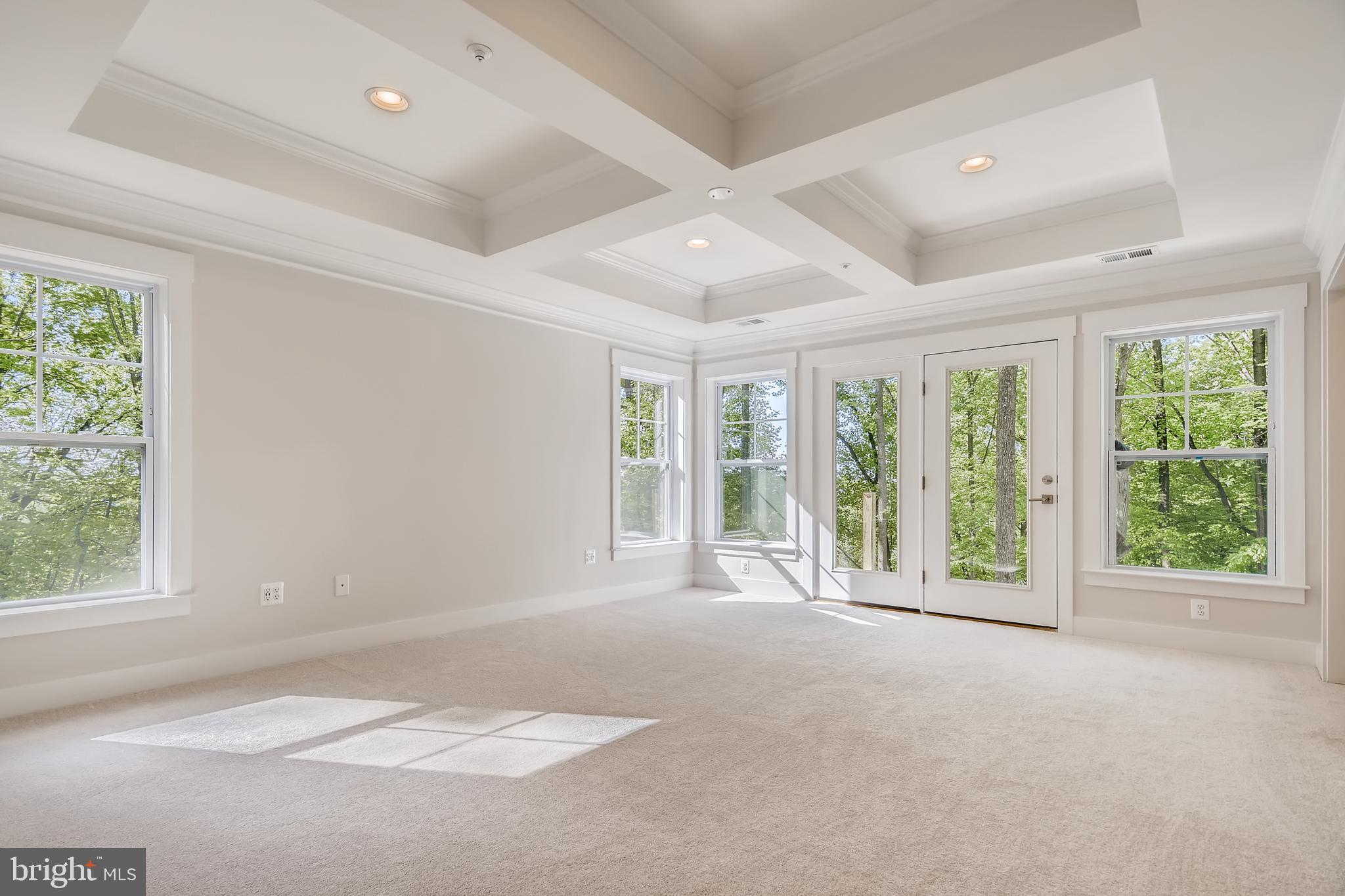 HAMPTON - Residential