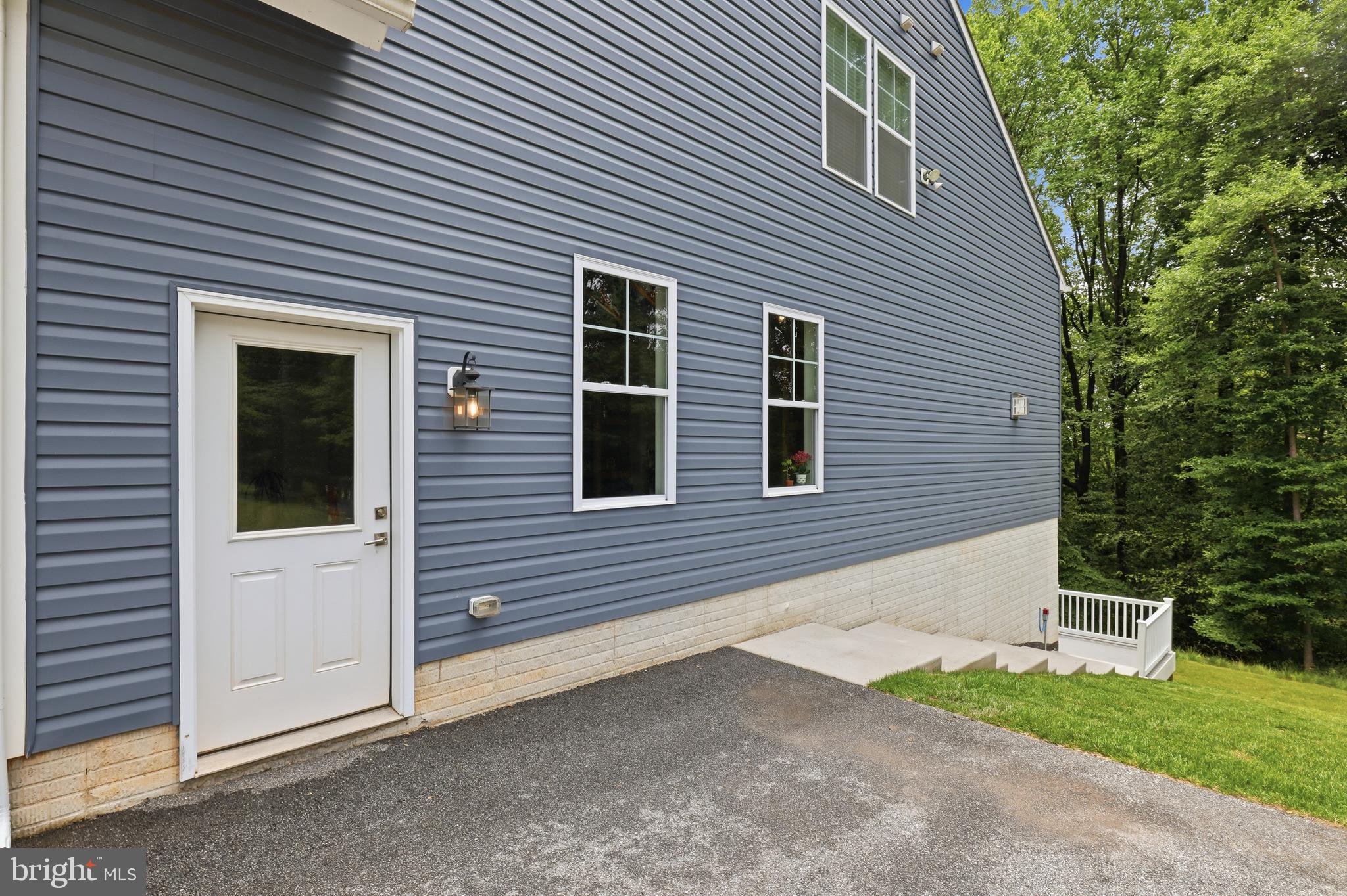 HAMPTON - Residential