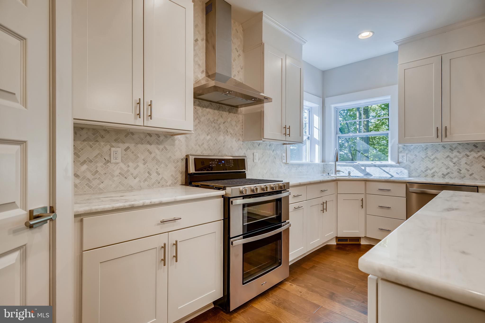 HAMPTON - Residential
