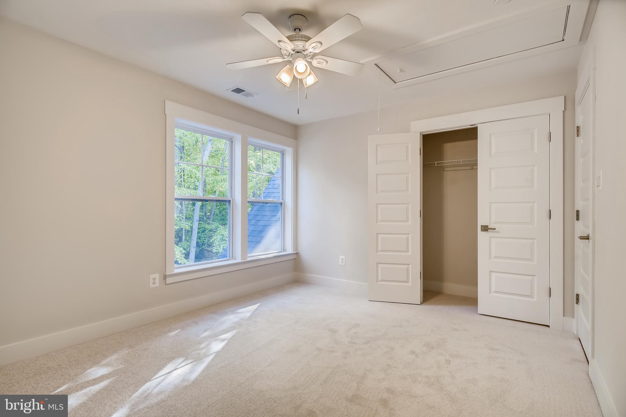 HAMPTON - Residential