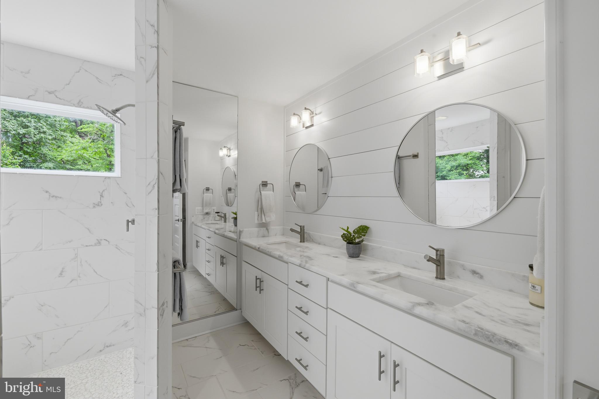 HAMPTON - Residential