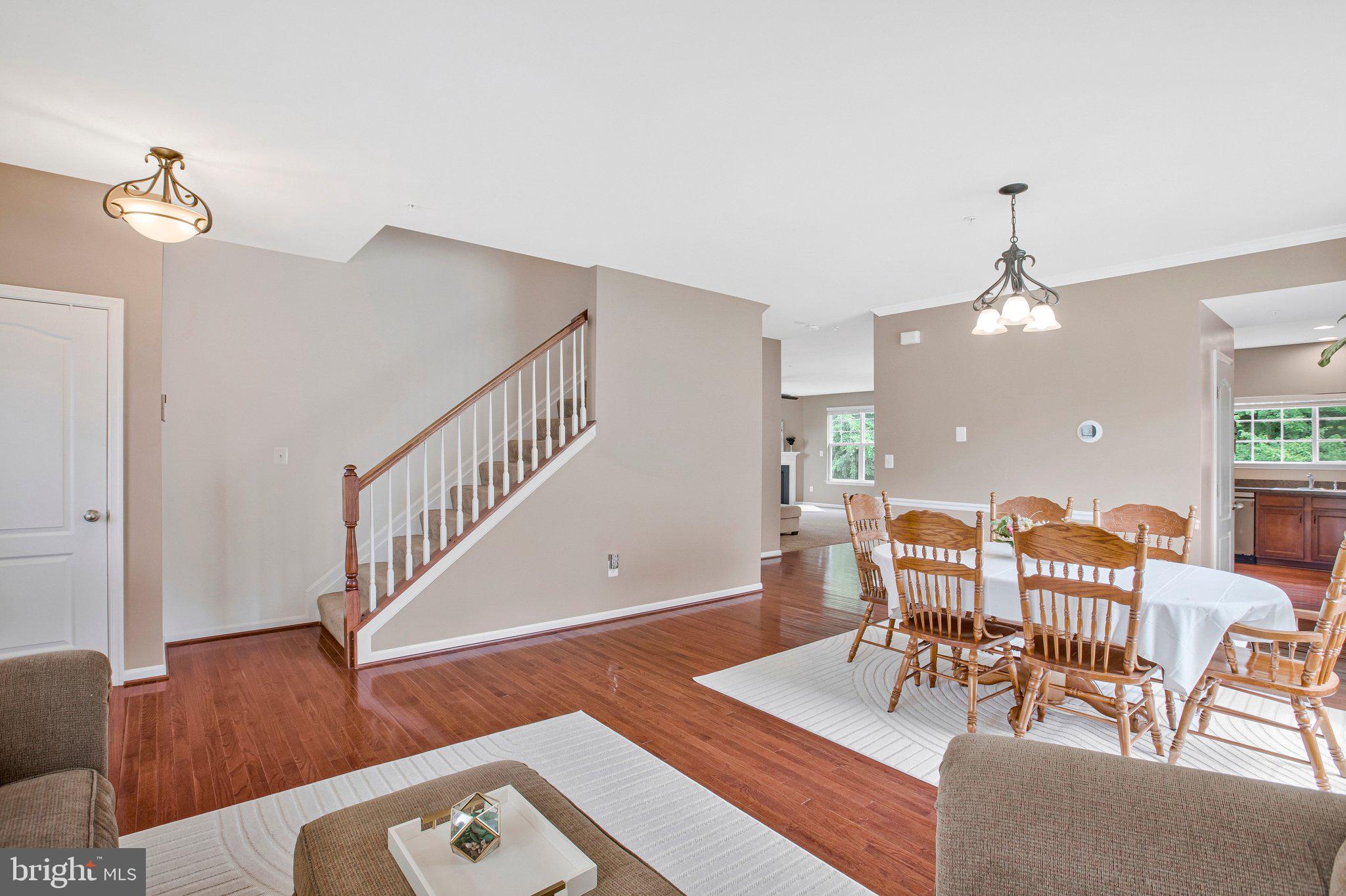GRANTLEIGH STATION - Residential