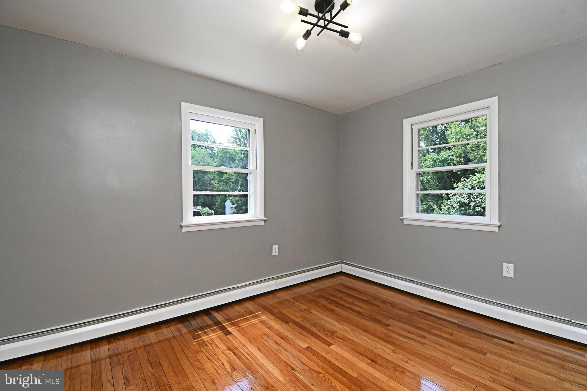 DOUGLAS MEADOWS - Residential