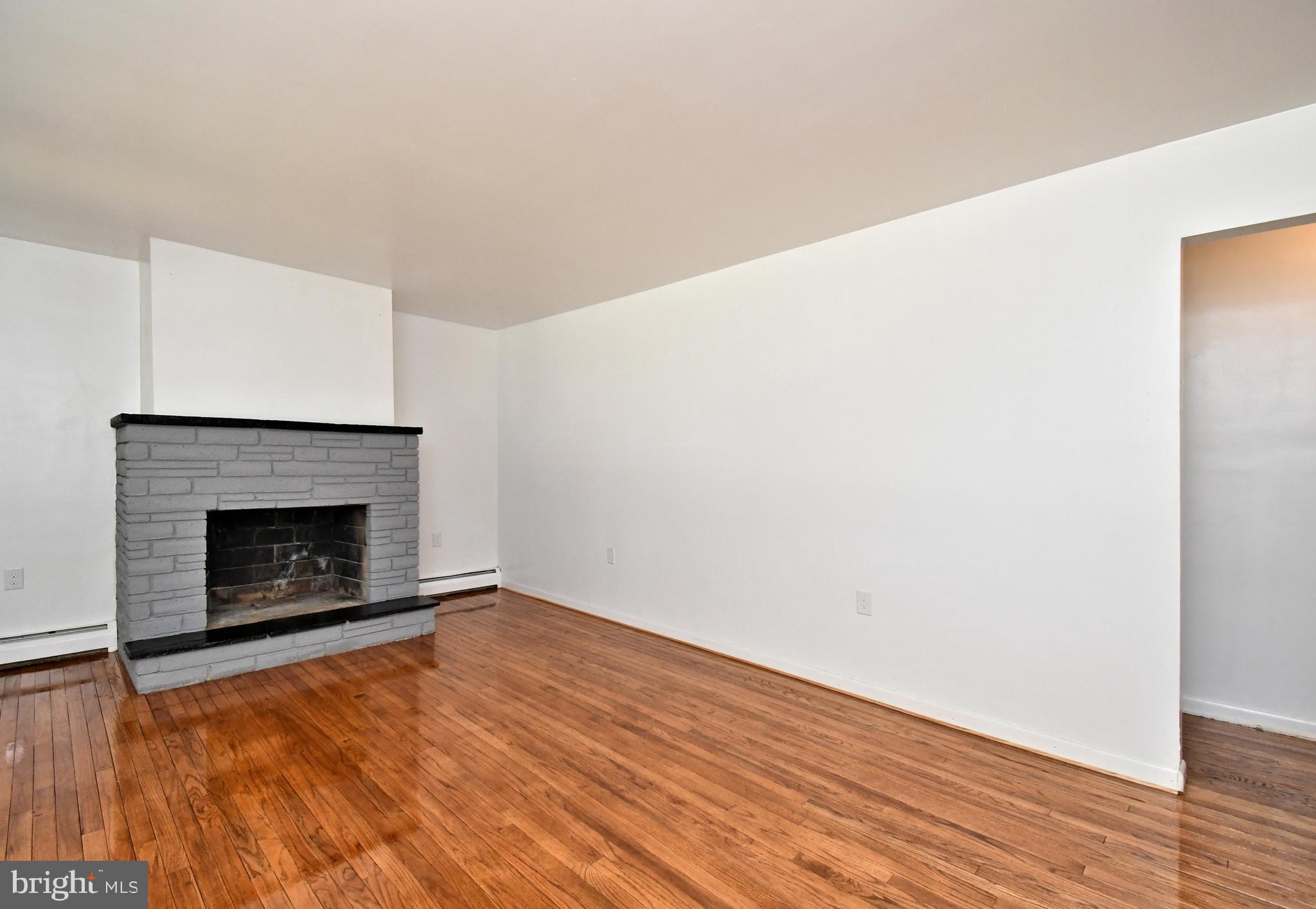 DOUGLAS MEADOWS - Residential