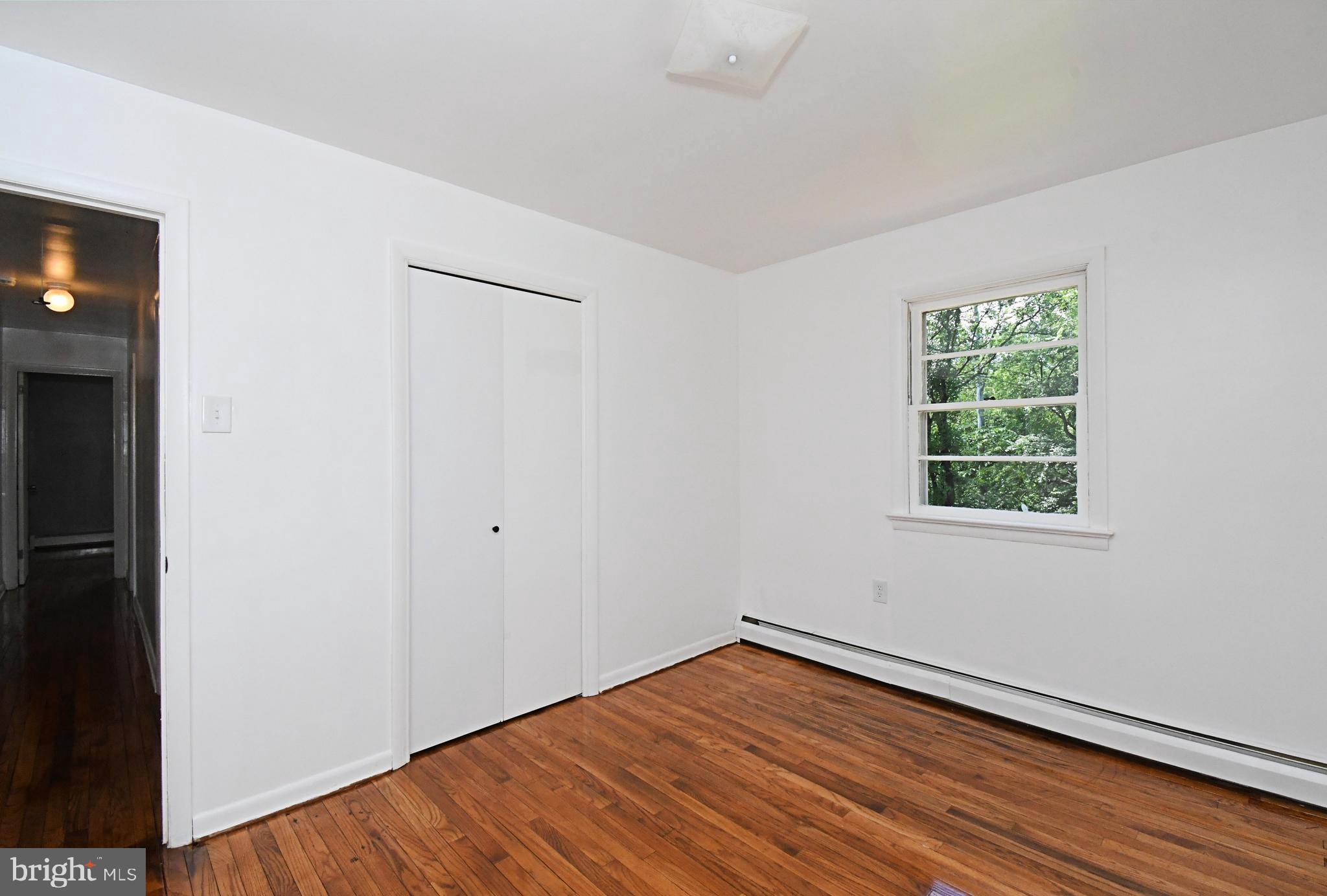 DOUGLAS MEADOWS - Residential
