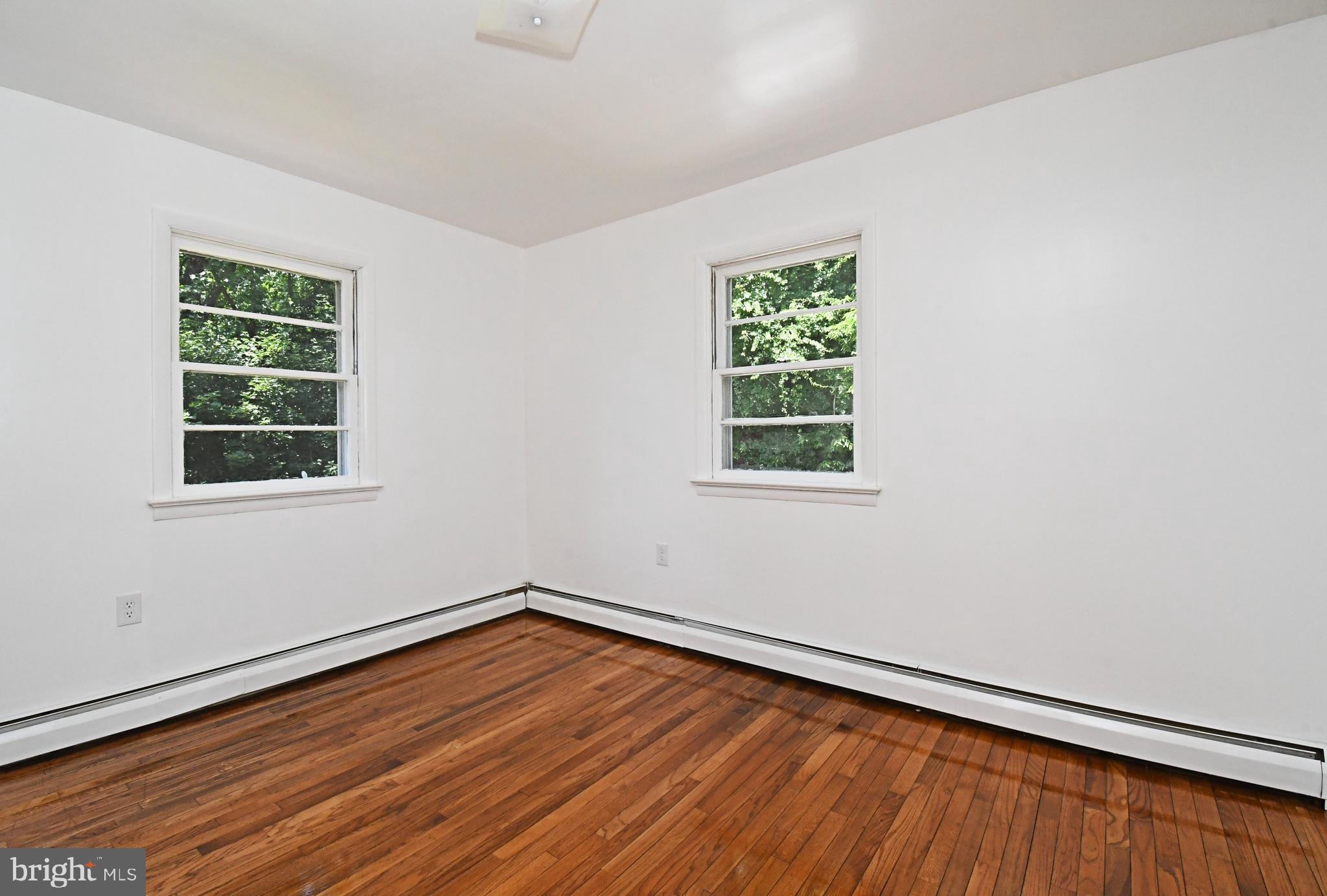 DOUGLAS MEADOWS - Residential