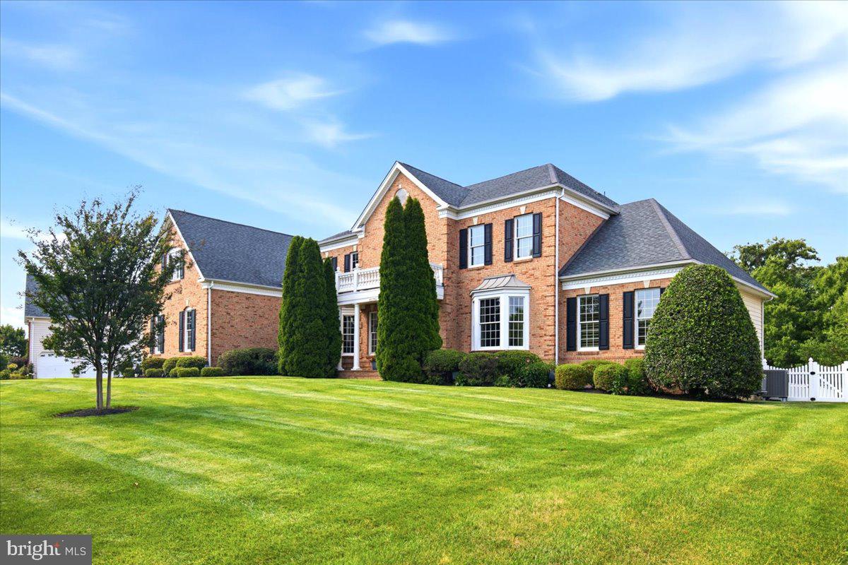 CHASE AT BELMONT COUNTRY - Residential