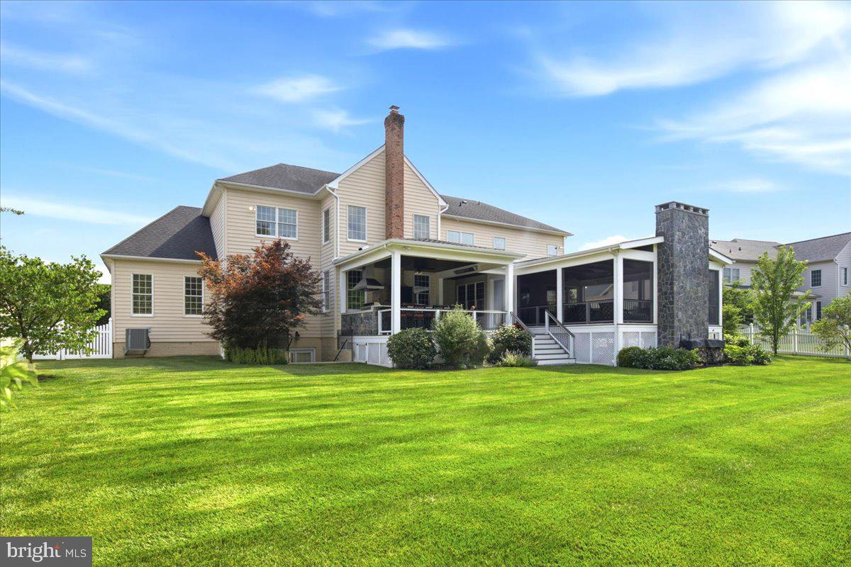 CHASE AT BELMONT COUNTRY - Residential