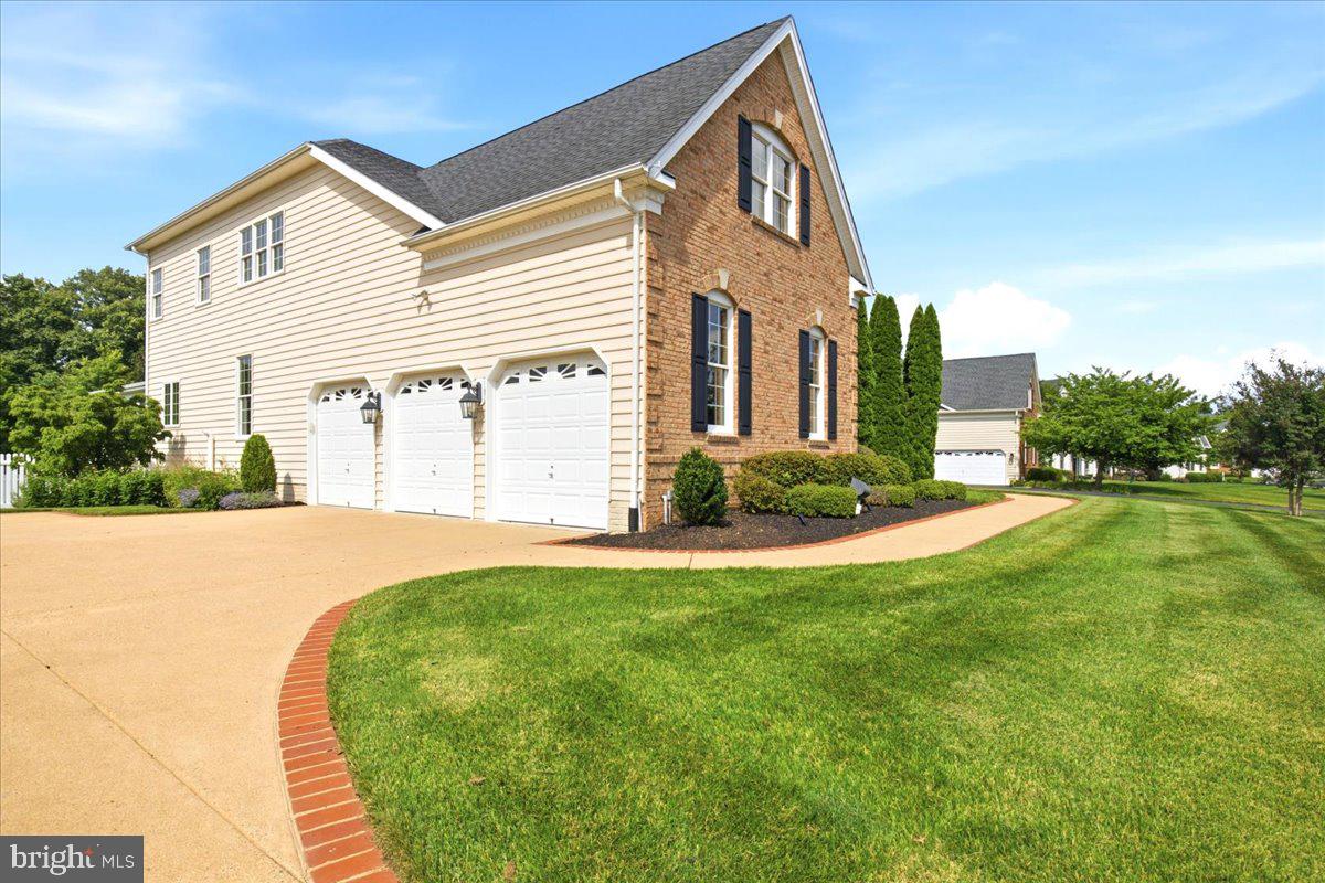 CHASE AT BELMONT COUNTRY - Residential