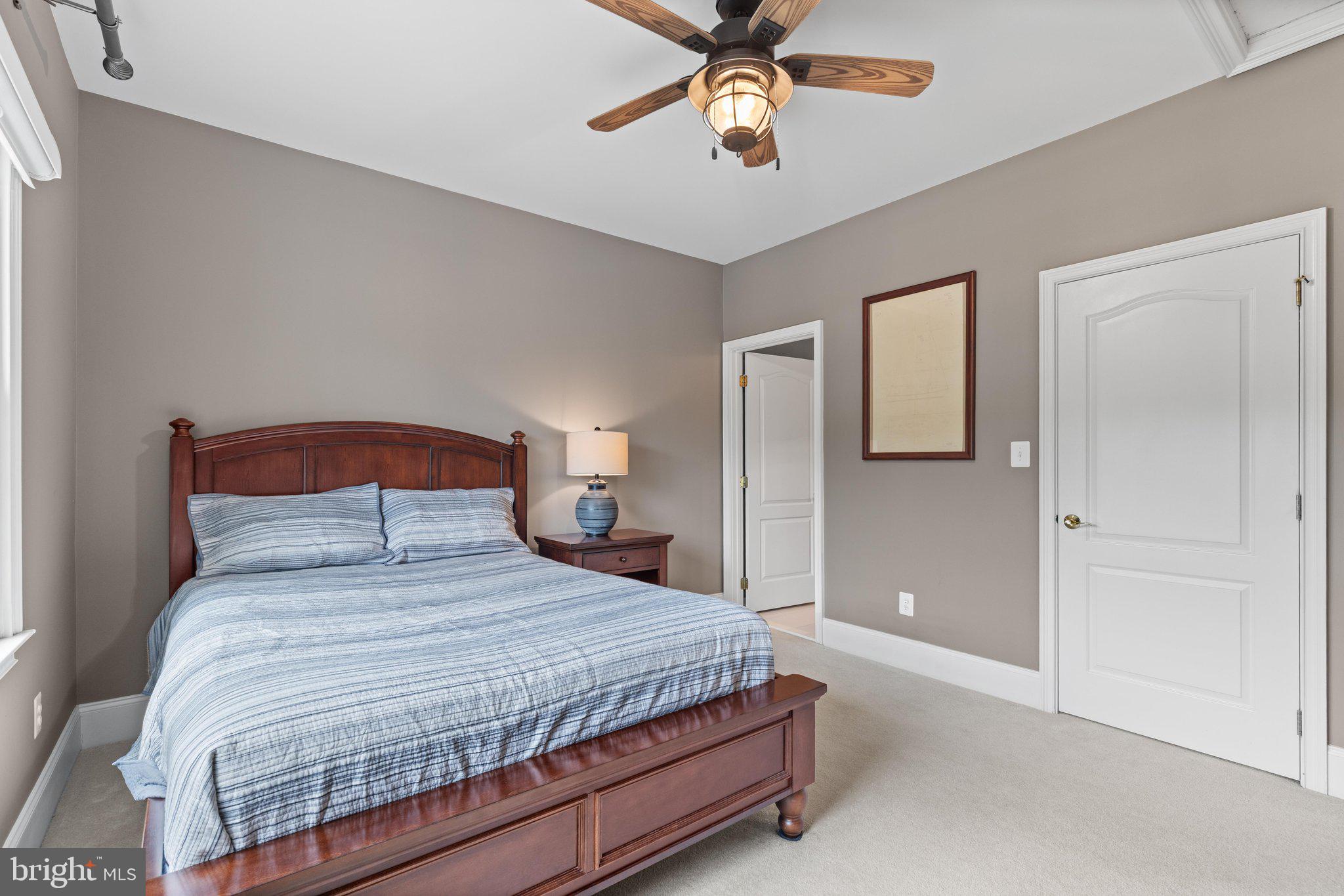 CHASE AT BELMONT COUNTRY - Residential