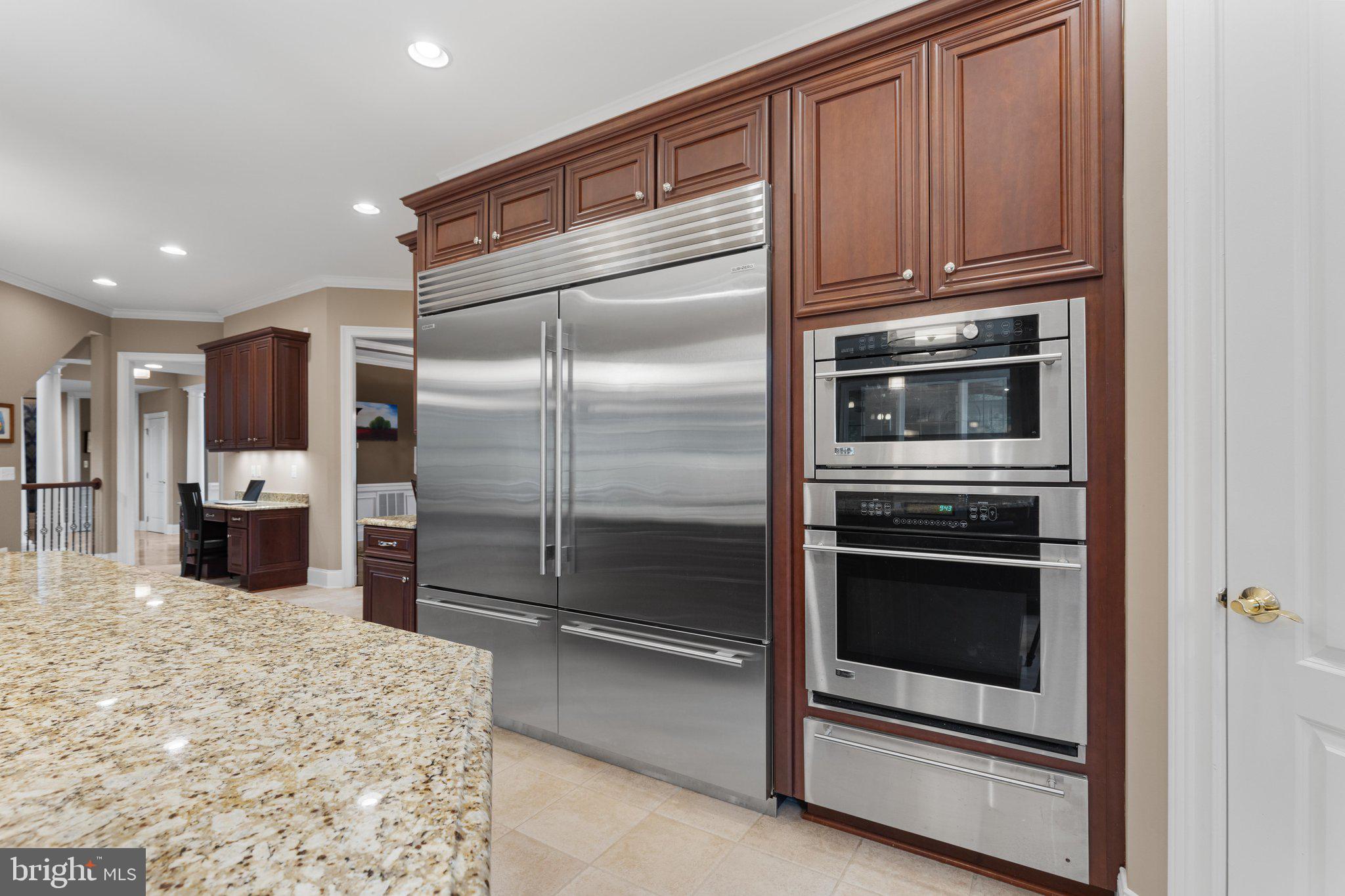 CHASE AT BELMONT COUNTRY - Residential