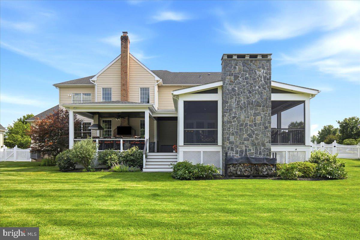 CHASE AT BELMONT COUNTRY - Residential