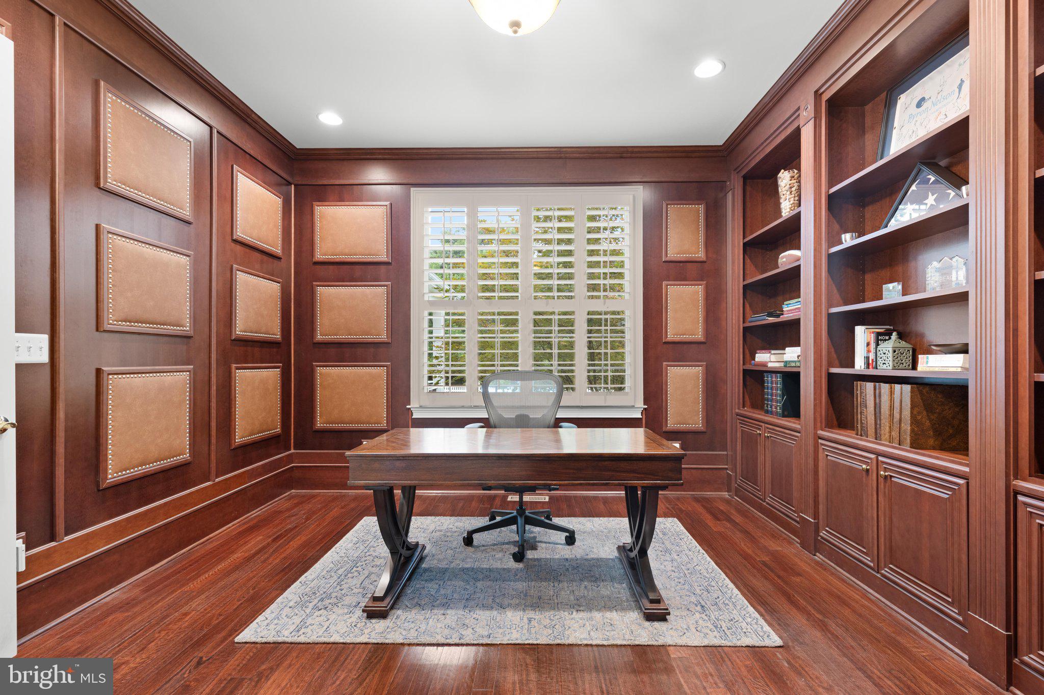 CHASE AT BELMONT COUNTRY - Residential