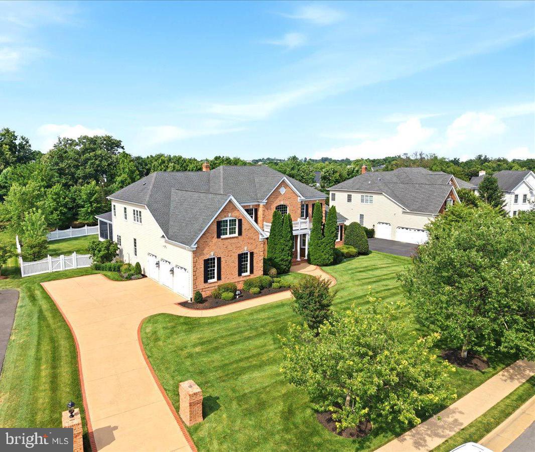 CHASE AT BELMONT COUNTRY - Residential