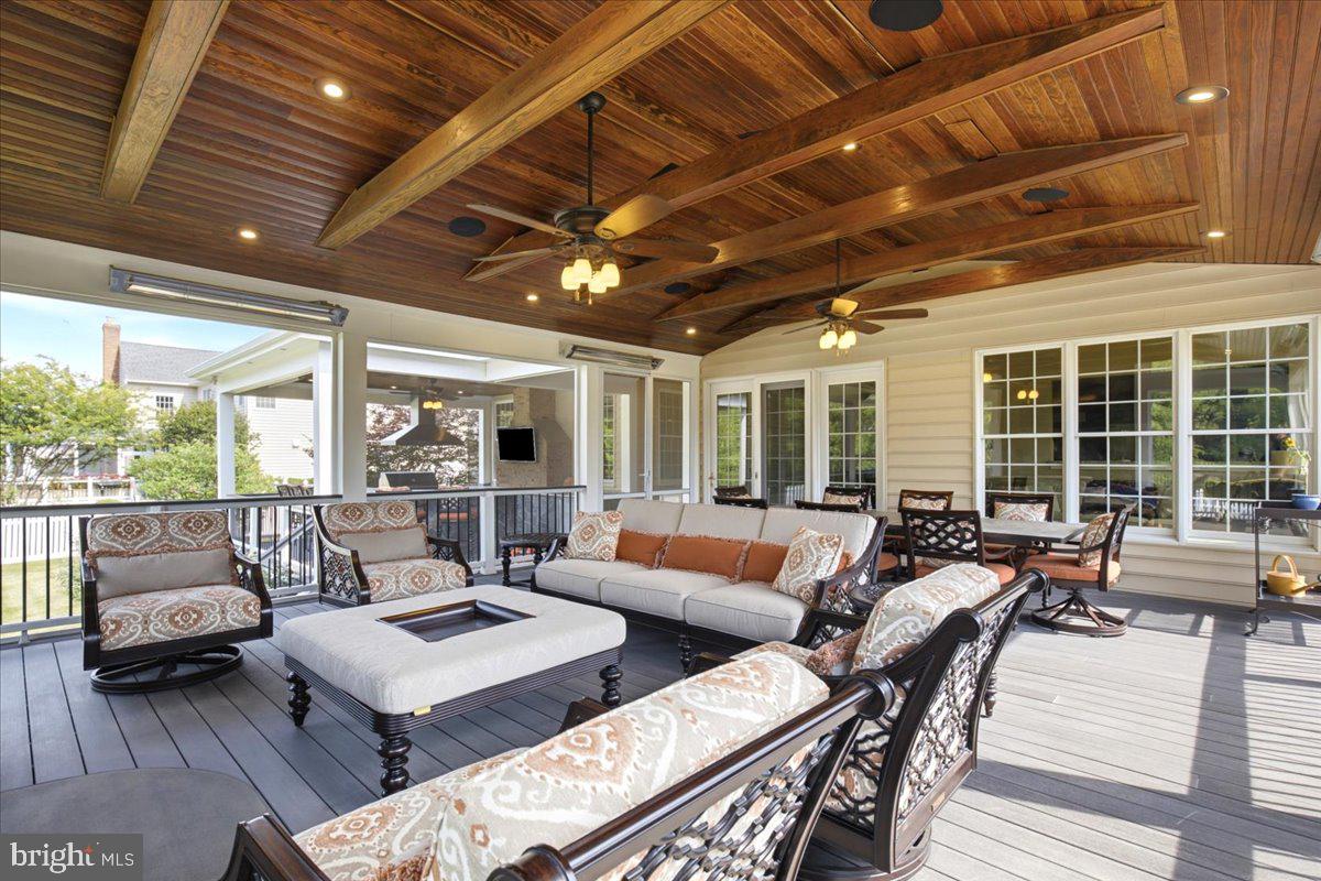 CHASE AT BELMONT COUNTRY - Residential