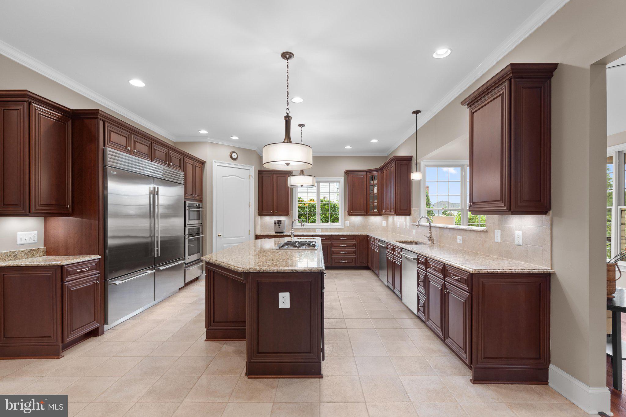 CHASE AT BELMONT COUNTRY - Residential
