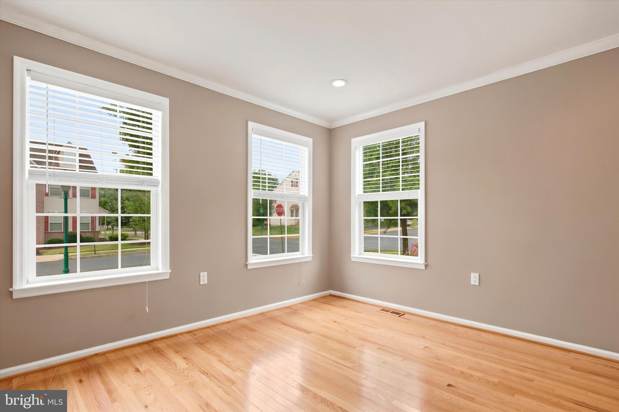HEATHER MEADOWS - Residential
