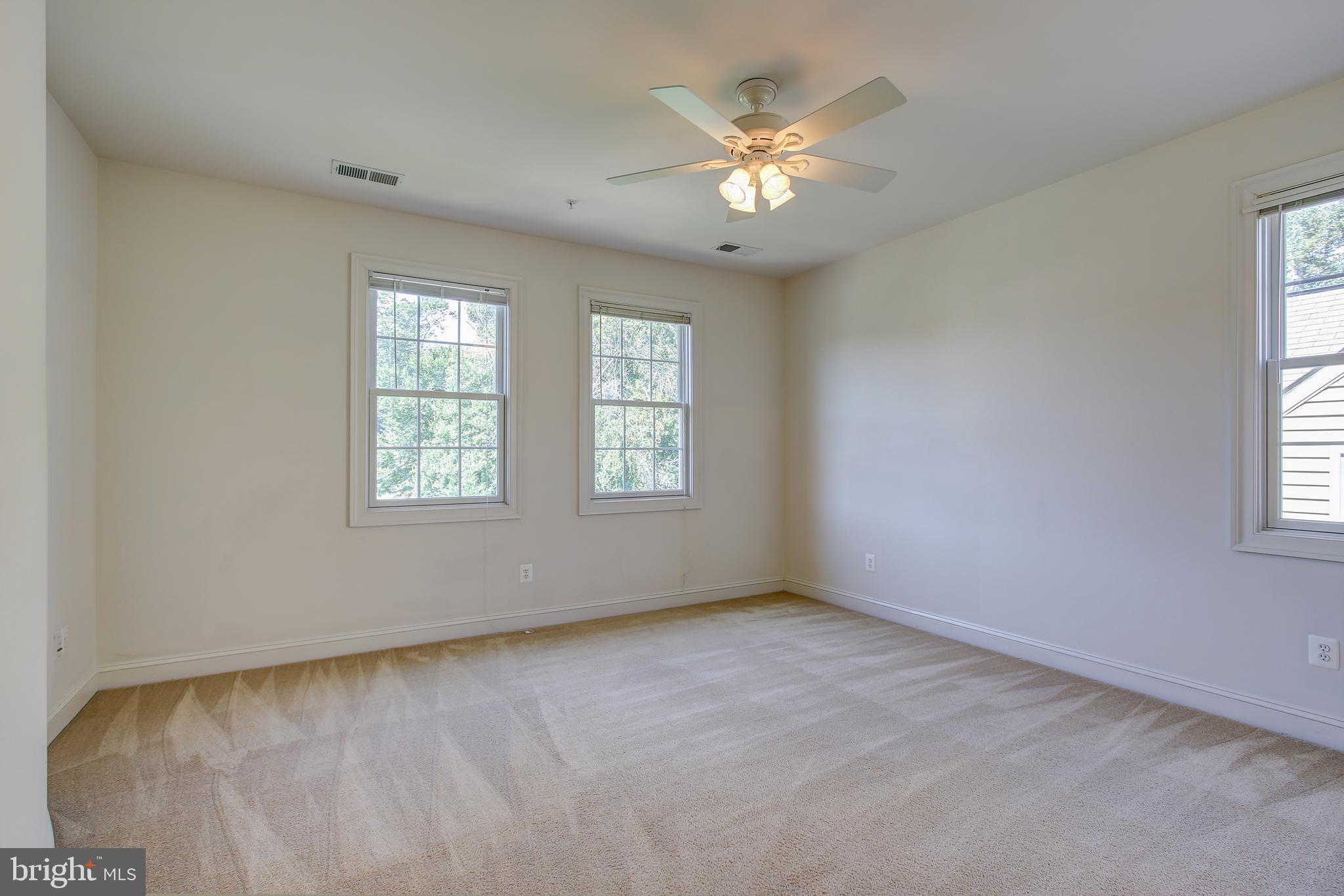JAMES CREEK - Residential Lease