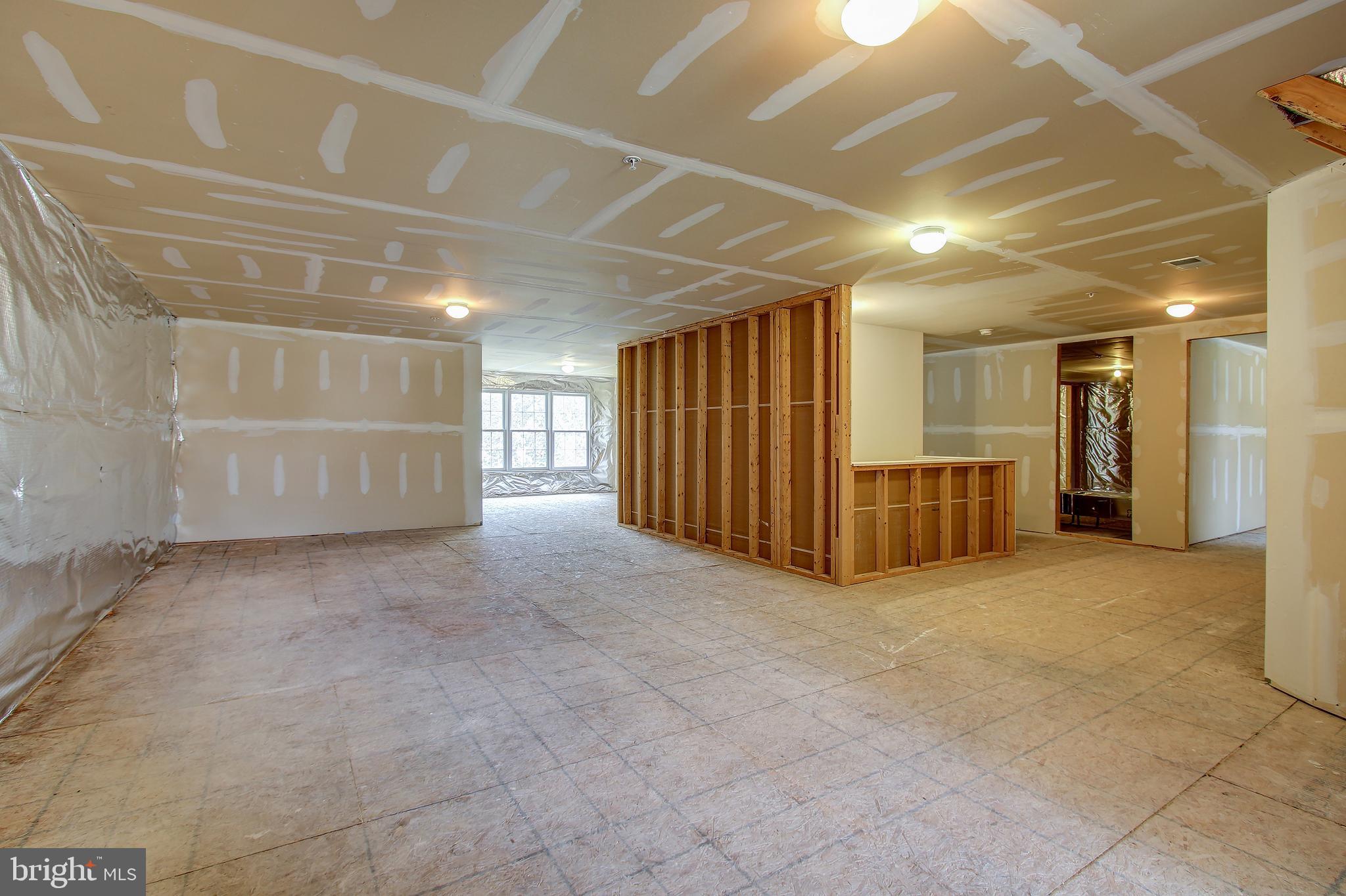 JAMES CREEK - Residential Lease