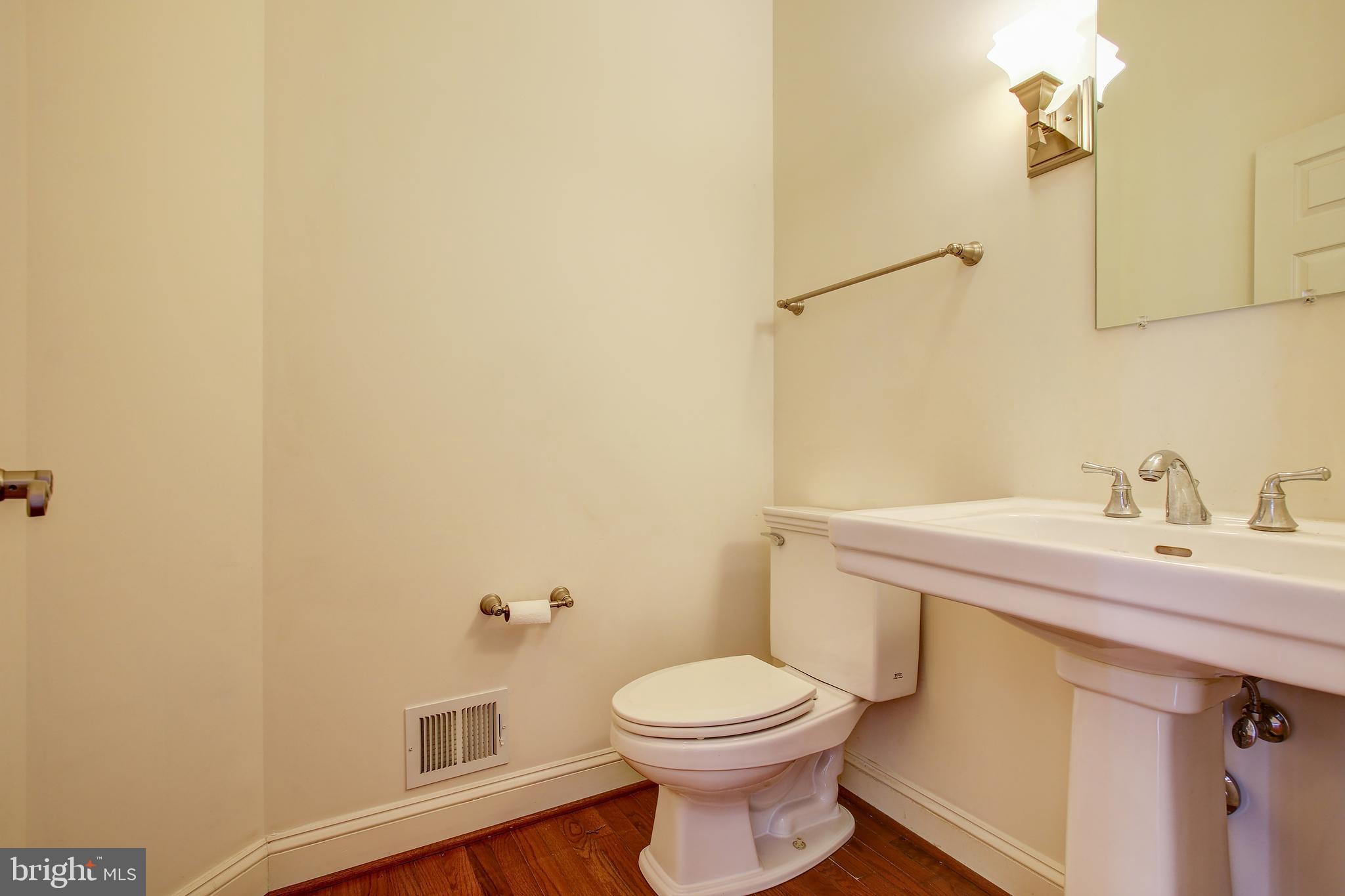 JAMES CREEK - Residential Lease