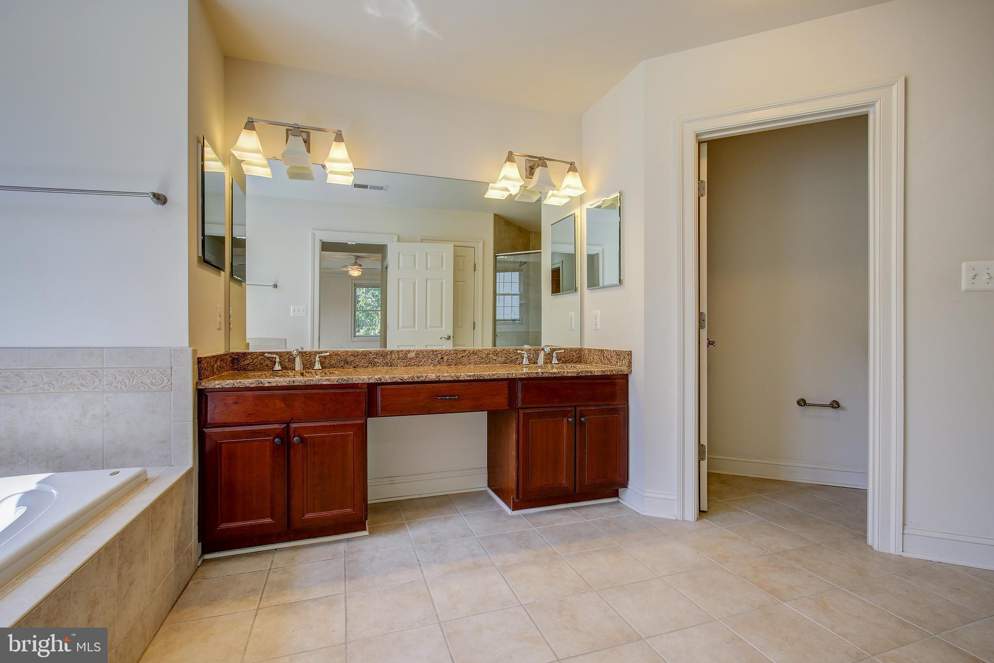 JAMES CREEK - Residential Lease