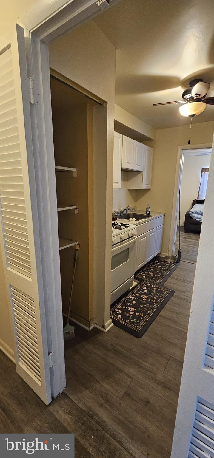 MARLOW TOWERS CONDOMINIUMS - Residential