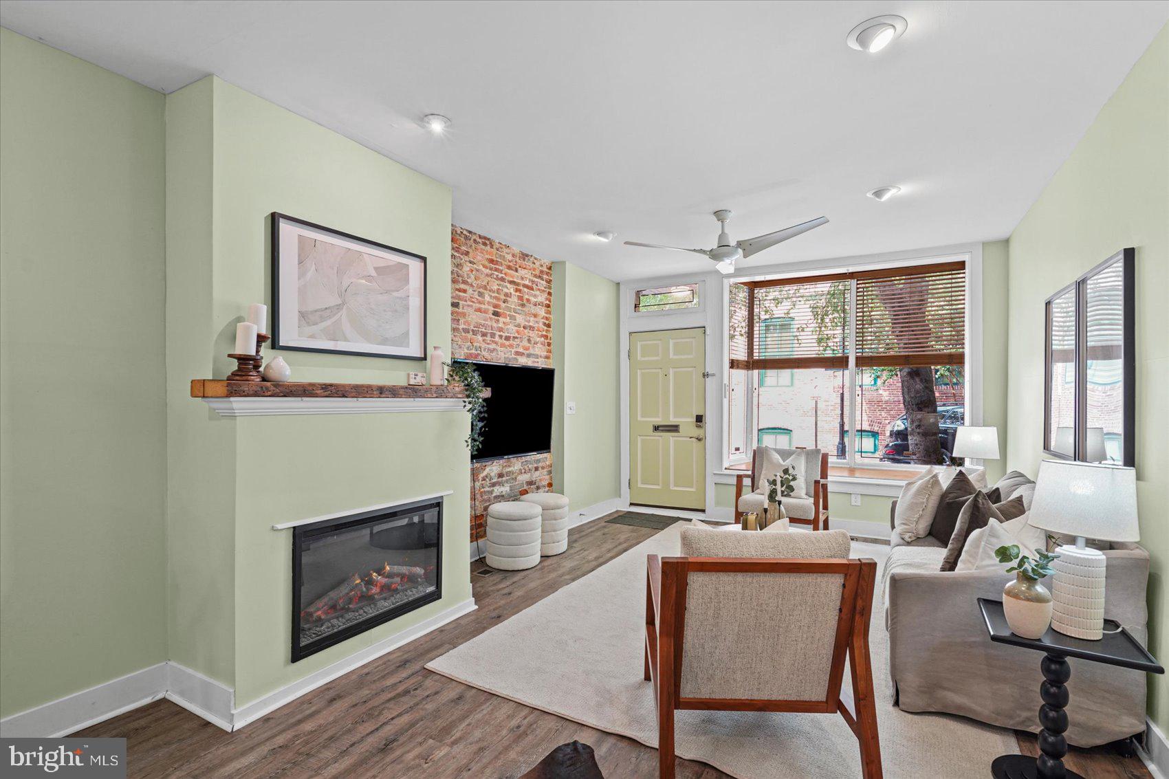 RIDGELY'S DELIGHT - Residential