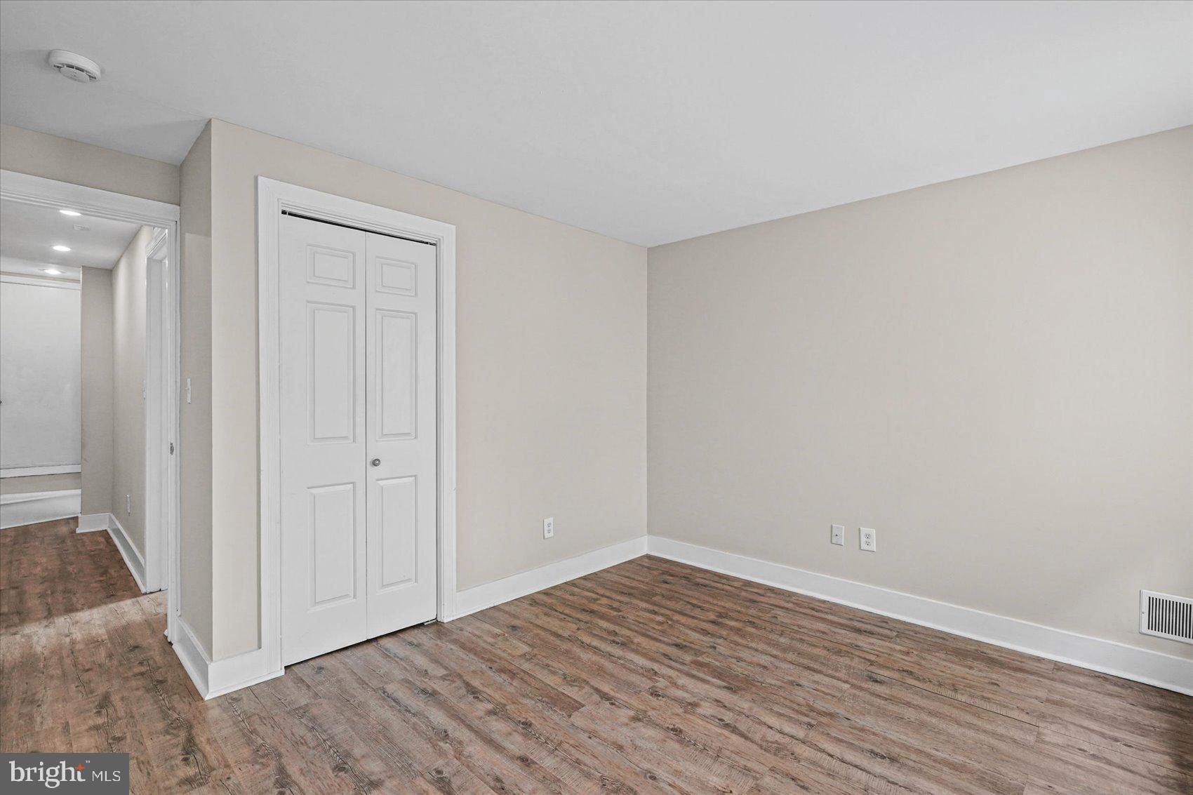 RIDGELY'S DELIGHT - Residential