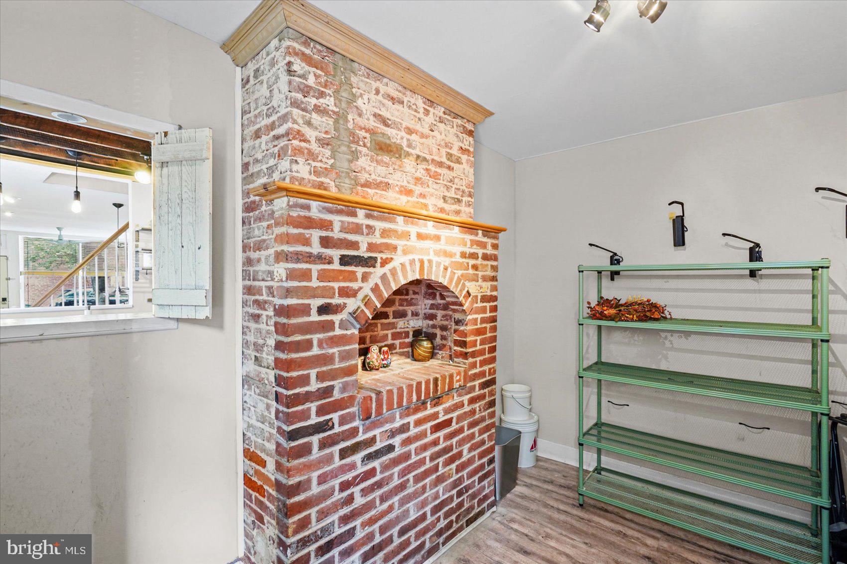 RIDGELY'S DELIGHT - Residential