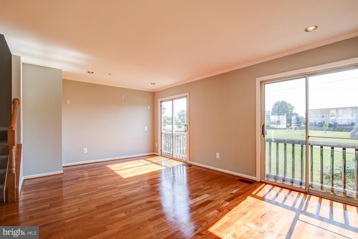 STONEBRIDGE - Residential