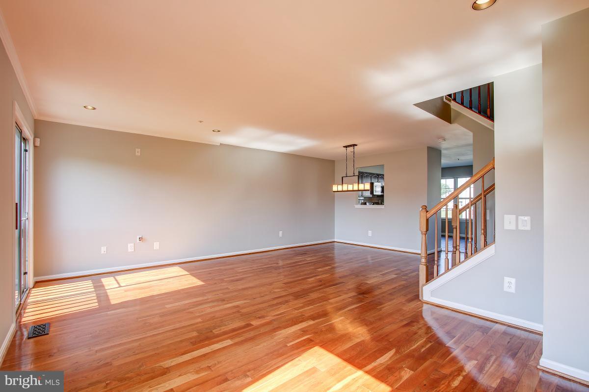 STONEBRIDGE - Residential