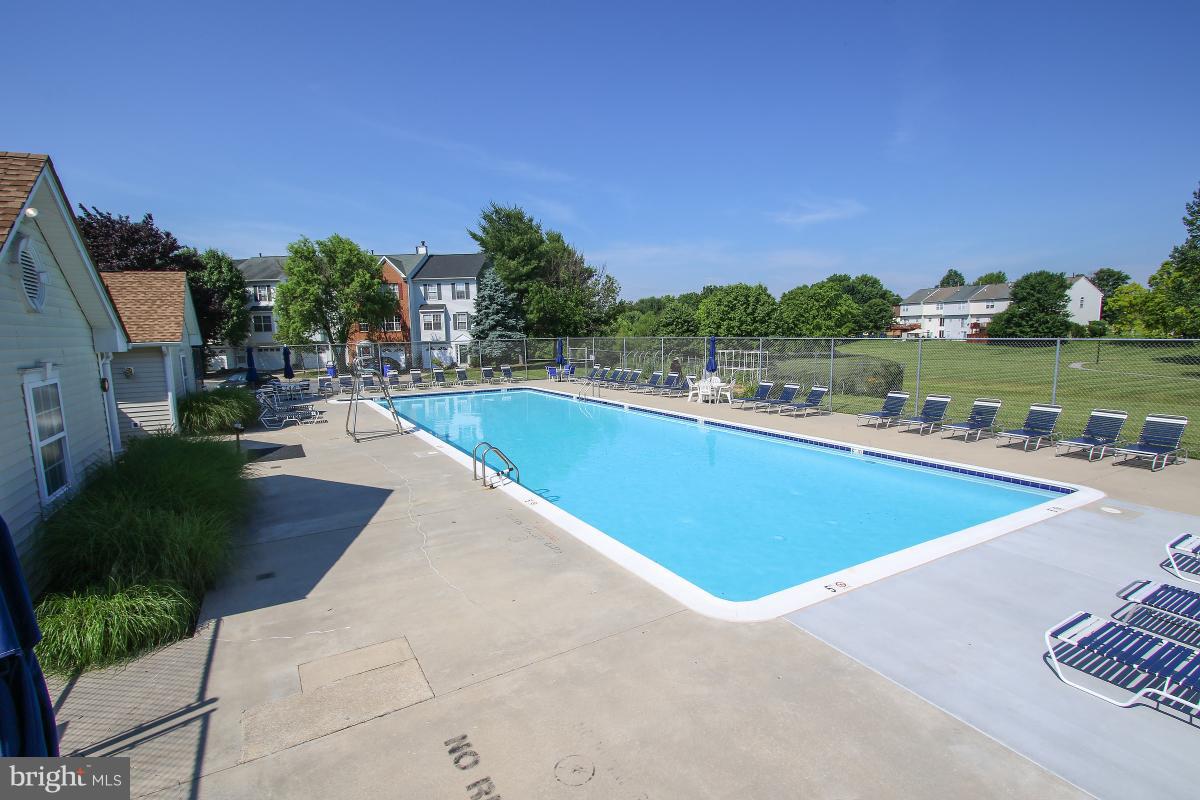 STONEBRIDGE - Residential