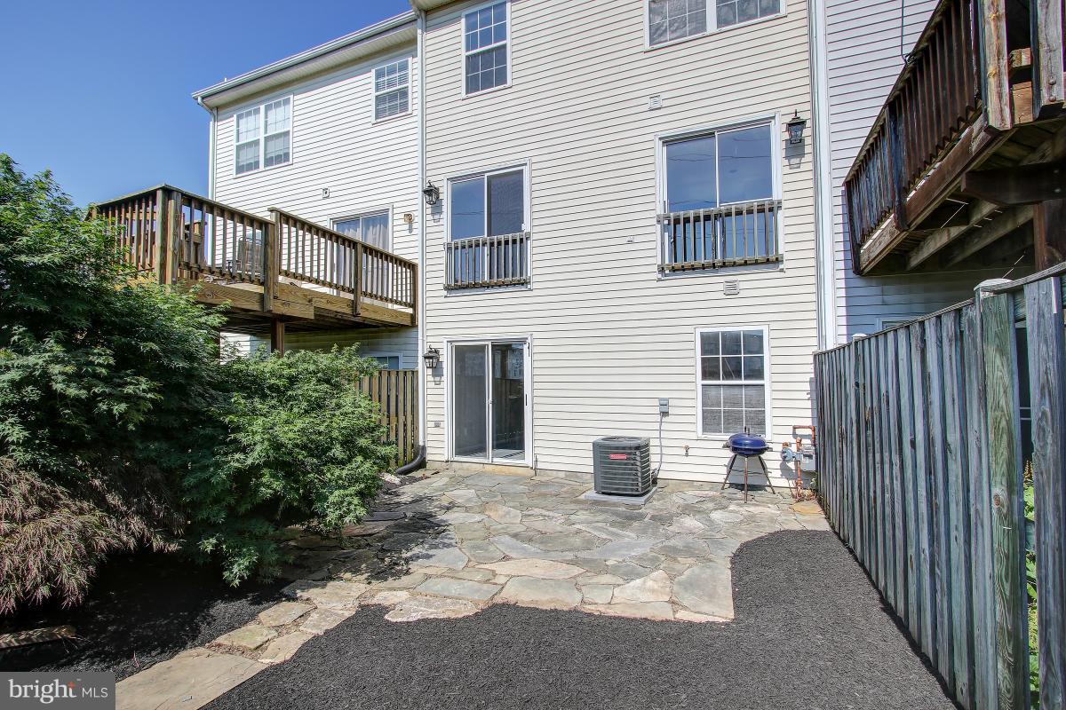 STONEBRIDGE - Residential