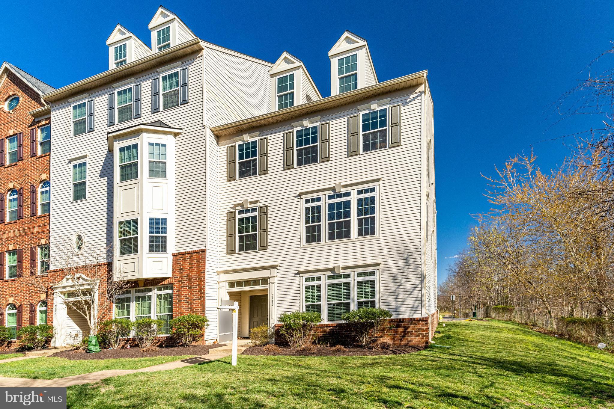 SOMERSET CONDO - Residential