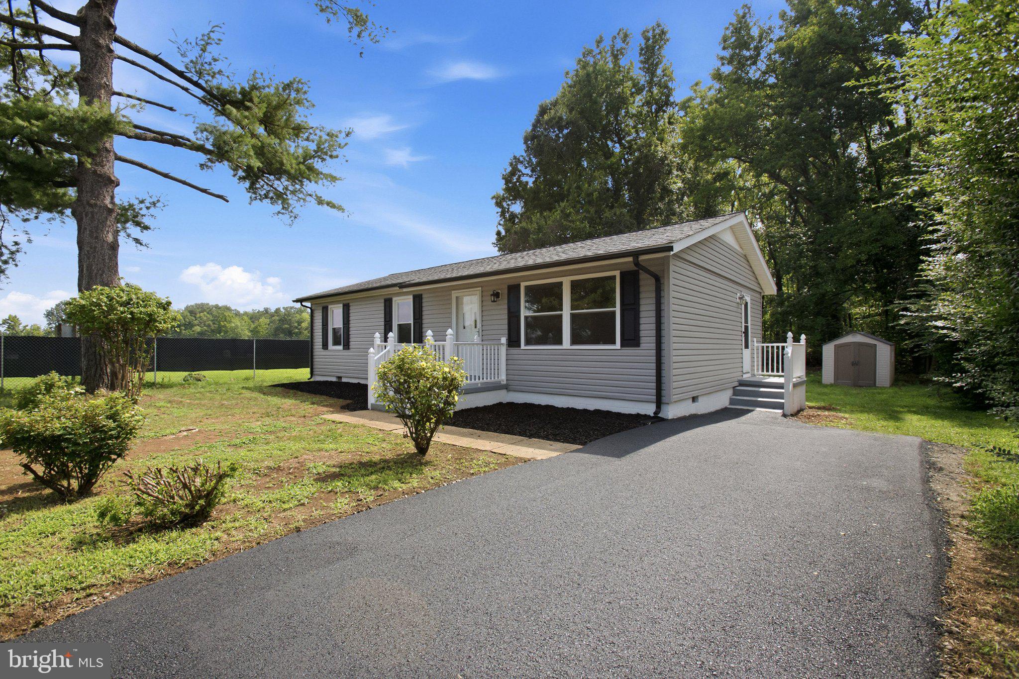 MAYFIELD - Residential
